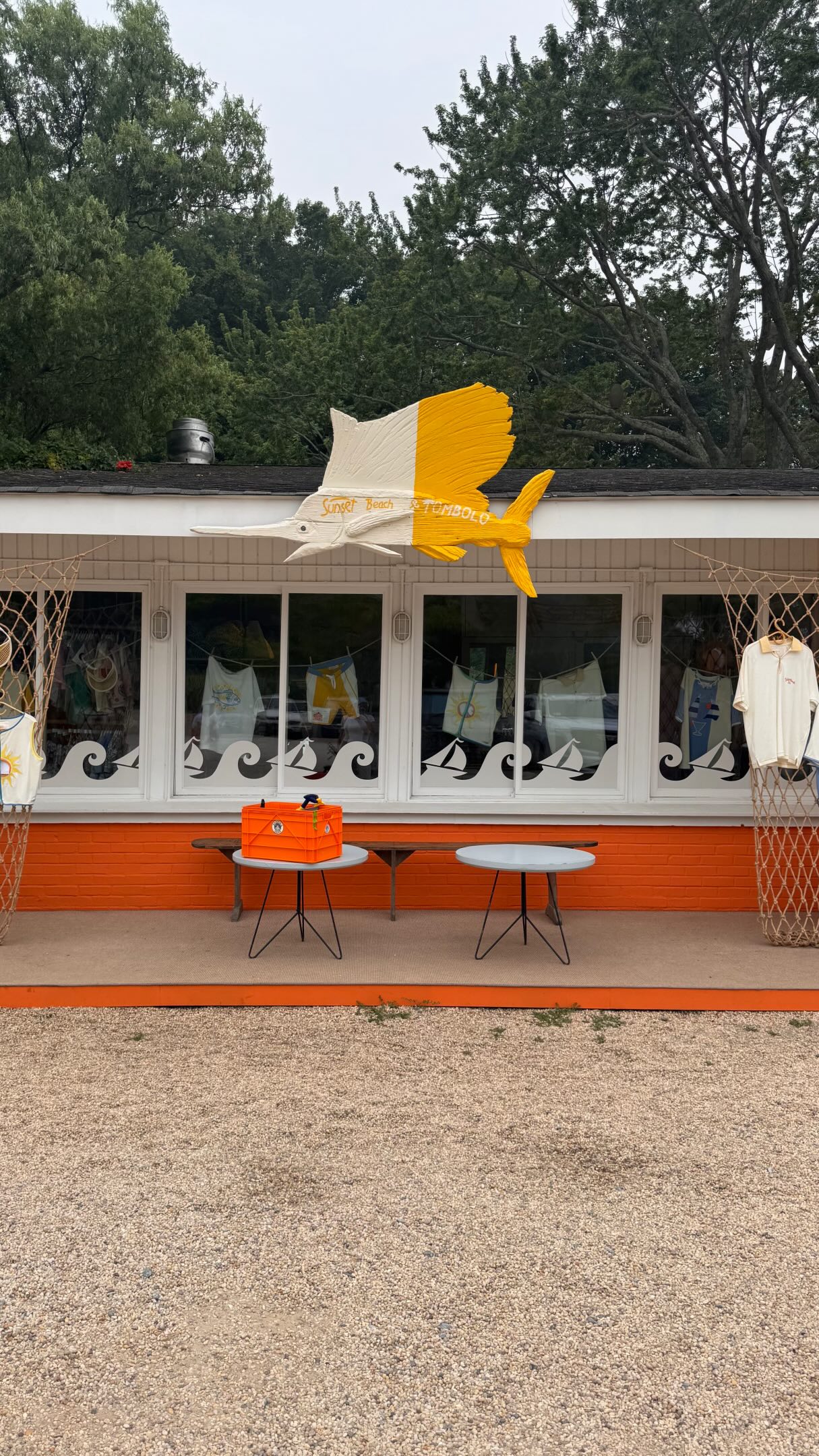 Bringing a little ocean magic to Shelter Island. 🌊☀️
We had the pleasure of adding custom wave vinyl graphics to the windows at @tombolocompany pop-up shop in collaboration with Sunset Beach. Simple, playful, and perfectly beachy—the kind of project that makes summer feel like summer.
Thank you for trusting us to be a small part of this beautiful space!
#DarinkaSigns #Tombolo #SunsetBeach #ShelterIsland #WindowGraphics