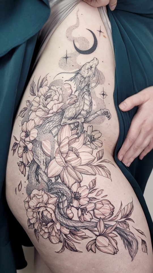 This epic dragon project was such a joy! I love how many elements we were able to bring into the piece: a battle worn dragon with florals, smoke, and a hint of celestial night sky. Every time I've tattooed a dragon, it's meant something different to the person wearing it. This one seems to be a totem for empowerment and growth. I can't express how rewarding it is to be a part of that process.
Thank you!!
#dragontattoo #dotworktattoo #tattoo #abbotsford #comoxvalley