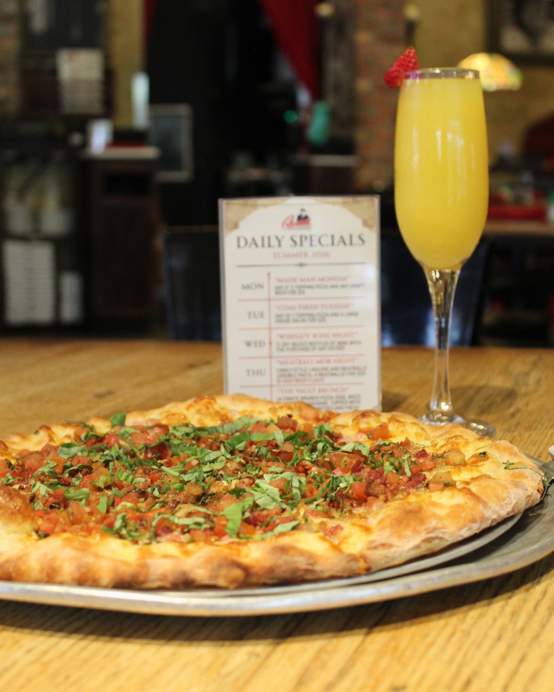 Brunch, but make it Capone’s style 🍕🥂
Dig into our signature Brunch Pizza and sip on $5 mimosas every Sunday at Capone’s!
#caponescoalfiredpizza #brunchpizza #fortmyersrestaurants #downtownfortmyers