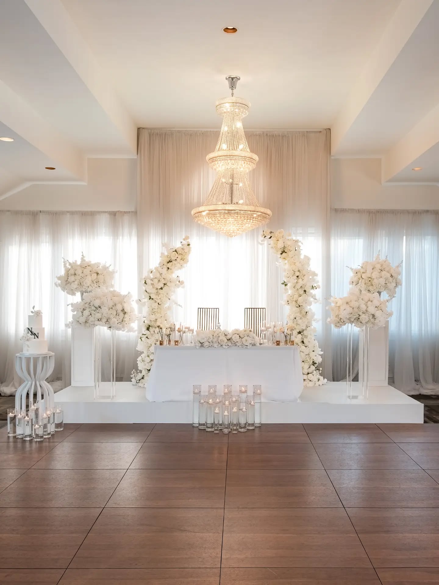 Quelques photos de la magnifique salle de réception au domaine de @orchardview.ottawa
Ainsi que quelques photos des invités.
C'était vraiment un très bel endroit.
#ottawawedding #orchardview #ottawaphotographer #ottawaweddingshow