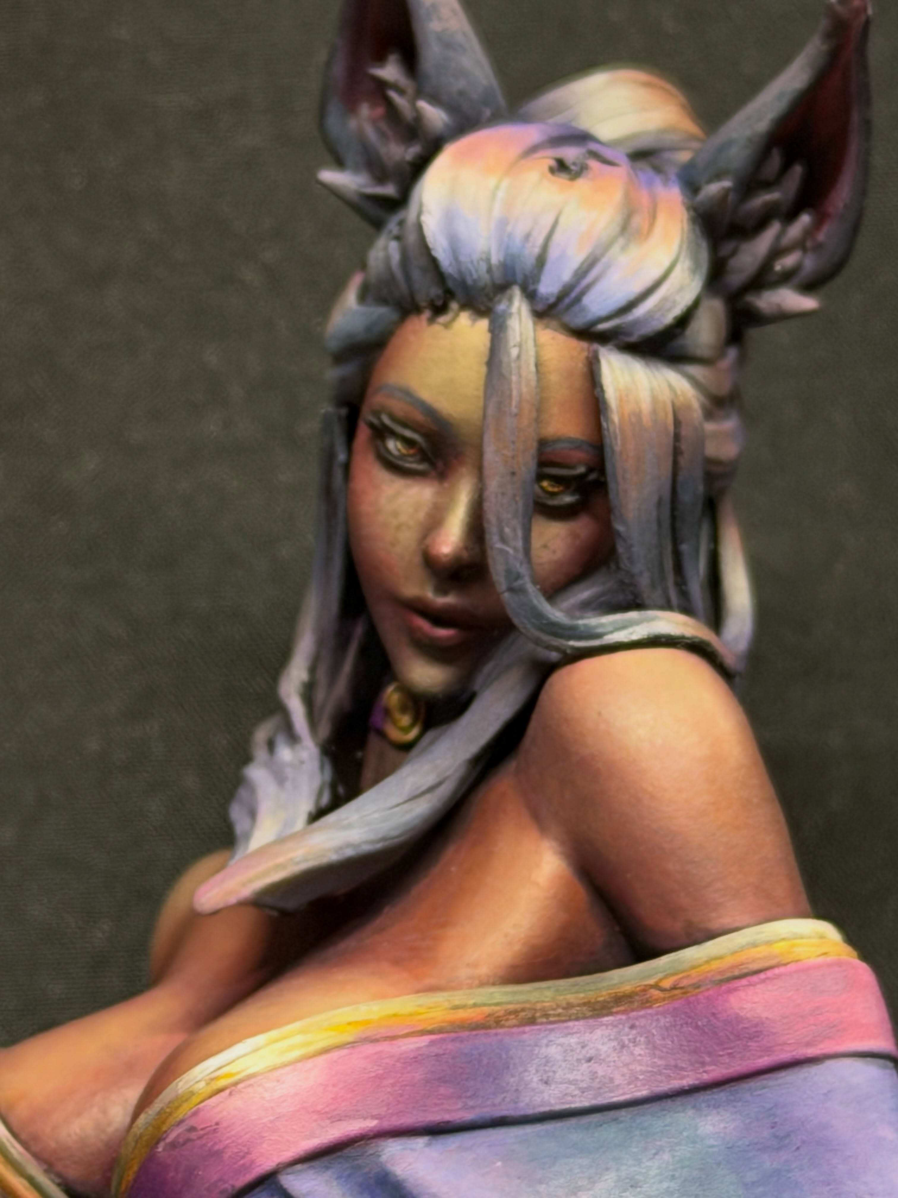 WIP Kuzunoha bust from @axismundi_games
I need to get her bangs back on and get her braid attached. Been thinking of doing some freehand on the cloth ๐ค๐๐บ
Also hair pins and rings are also needed to be put on.
.
.
.
#wip #Kuzunoha #minipainting #bustpainting #jinxedart