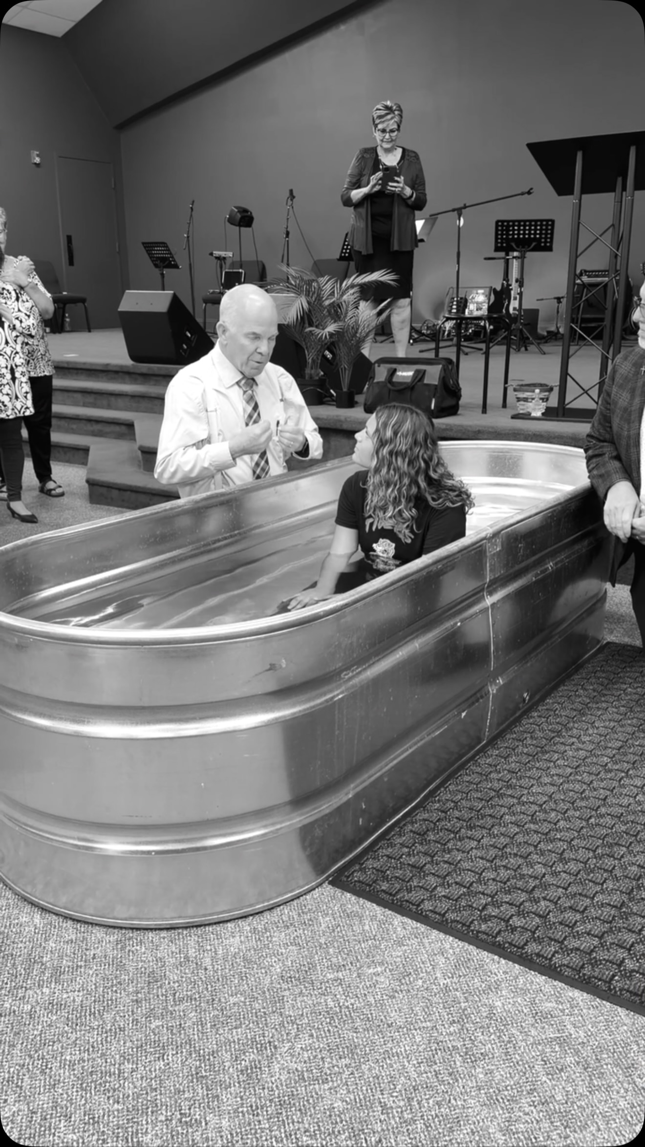 One decision can change everything. 🤍
Just a few weeks ago at church camp, this young lady said “yes” to Jesus. Sunday, she publicly declared her faith through baptism—and we couldn’t be more excited to celebrate with her!
Baptism doesn’t make someone a Christian; it’s a beautiful, public declaration of the new life Jesus has already given them. It’s a reminder that God is still changing lives, and we’re thankful to witness it.
If you’ve been searching for hope, purpose, or a church to call home, we’d love to invite you to join us this Sunday at Connection Pointe Church. No matter where you’ve been or what your story looks like, there’s a place for you here.
We’re celebrating ... and believing God is just getting started. 🙌
#ConnectionPointeChurch #JesusChangedEverything #Baptism #LifeChange #YouBelongHere