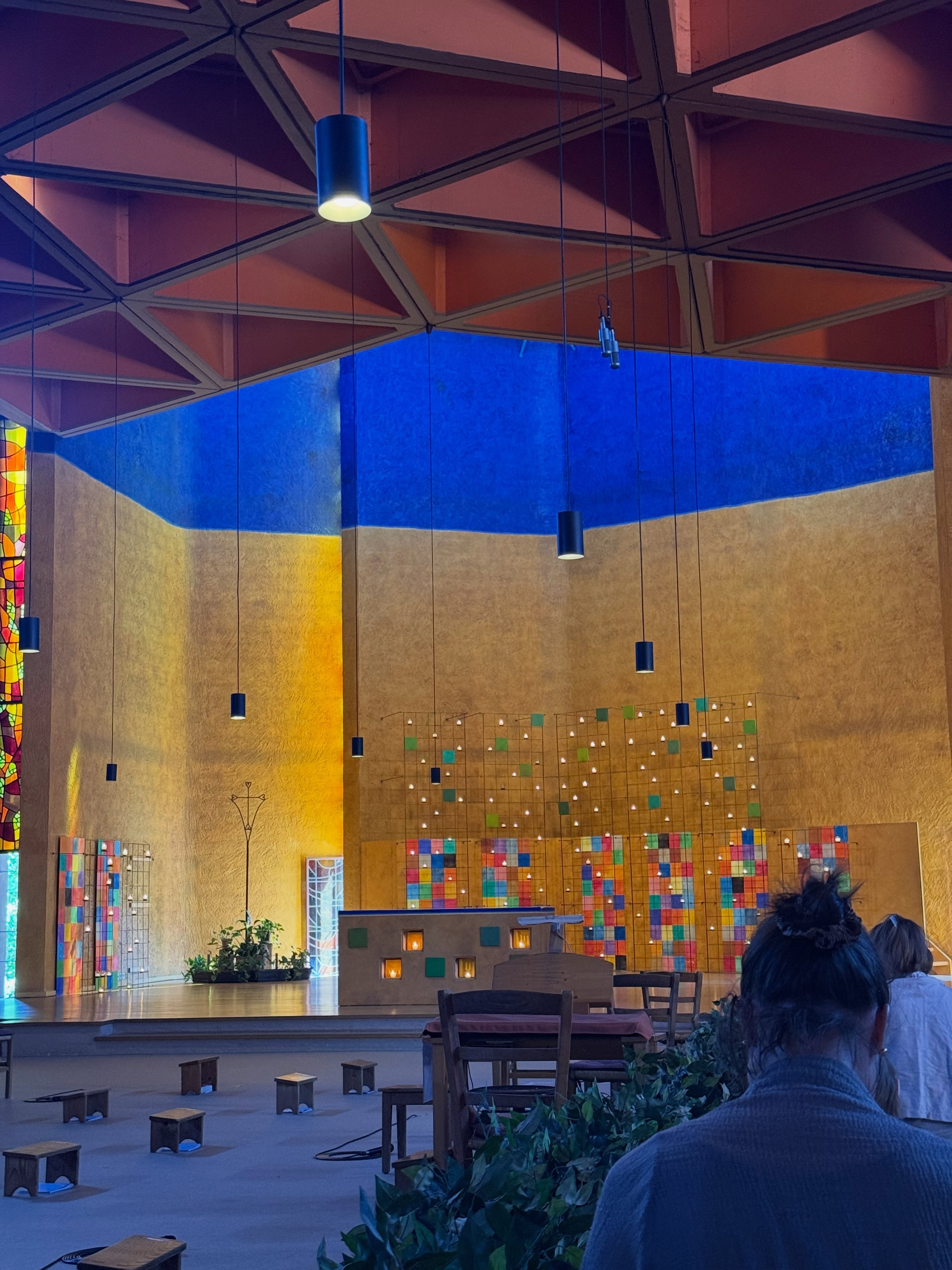 🌿 Day 3: Under the Fig Tree, friendships & a bit of Britpop prep! 🇬🇧✨
Another beautiful day unfolding at Taizé! Today’s highlights:
📖 Bible Introduction: Gathering for reflection and deep conversations on being seen, and finding friendship.
🎶 UK Tradition in the Making: The group spent time prepping to share a little taste of home - we’re officially warming up our vocal cords to lead everyone in ‘Wonderwall’ at the start of Thursday’s Bible intro! 🎸
🤝 Community: Friendships are deepening every day across cultures and languages.
🥳 Oyak & Service: The excitement is buzzing, from food prep and tea duties to evening laughter and singing down at Oyak.
#taizé #oyak #youthministry #sacramental @bishopofkingston @ymicsouthwark