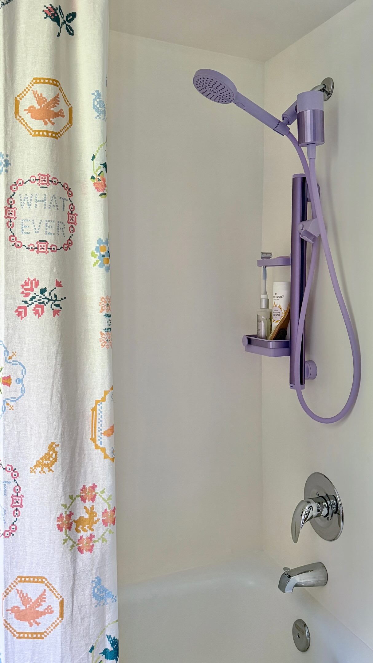 Because why shouldn’t my shower setup be both practical and fun? 🚿✨
I came for the lilac colour 💜, but stayed for the built-in filtration, three spray settings, and interchangeable accessories - and now, thanks to @sprooshome I have a shower setup that checks both boxes.
And can we talk about the colours? There are so many beautiful options to choose from, making the functional parts of our homes a little prettier.
🔗 in bio - use code DESIGNNOOK10 for 10% off your order!
#sproos #dopaminedecor #colourfulhome #bathroomupgrade #showerhead
bathroom decor, sproos home, shower fixtures, renter friendly, shower filtration