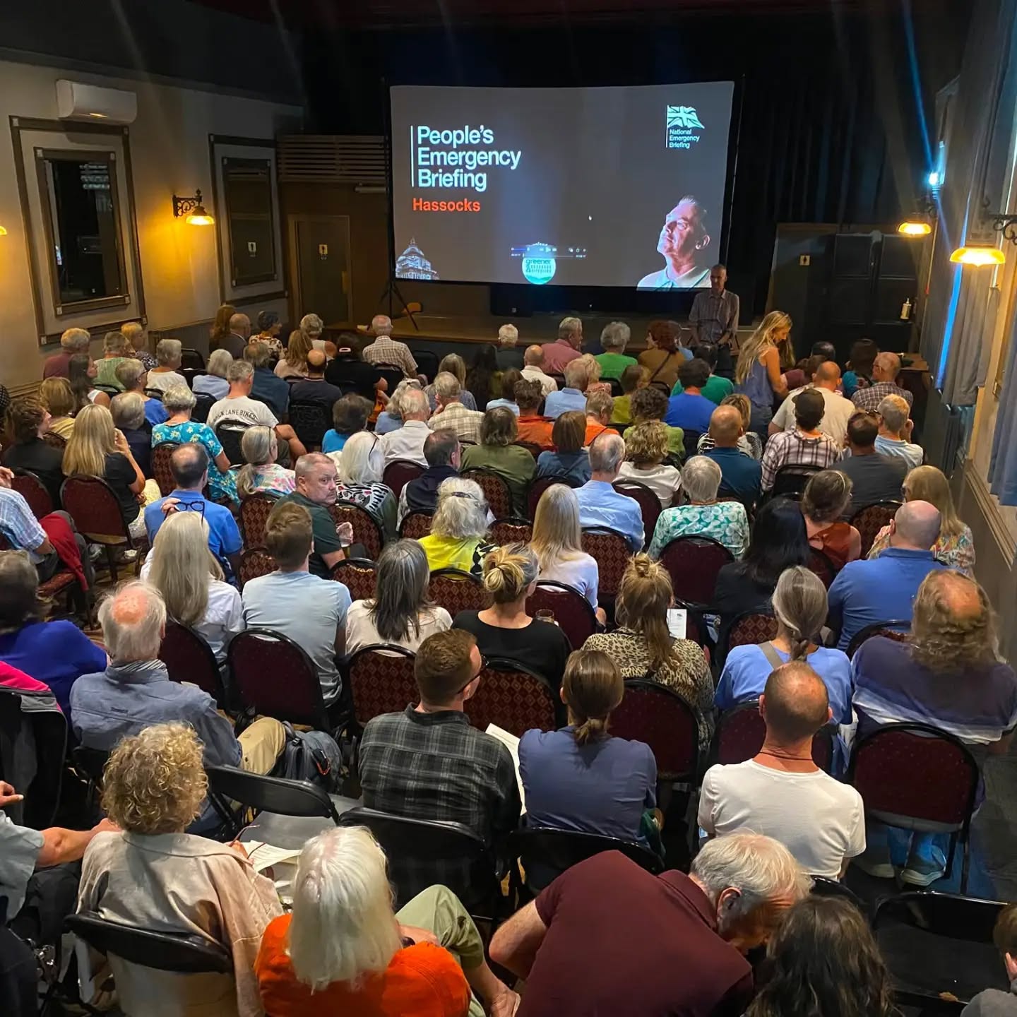 A capacity crowd packed out the Hassocks Hotel ballroom yesterday evening for the People’s Emergency Briefing; organised by Greener Hassocks and Ditchling.
The Emergency Briefing showcases contributions from leading experts on different aspects of climate and ecological change; and their impact on the economy, agriculture and health.
Following the film, the audience discussed how to respond to the issues raised here in Hassocks.
A challenging and inspiring community evening.