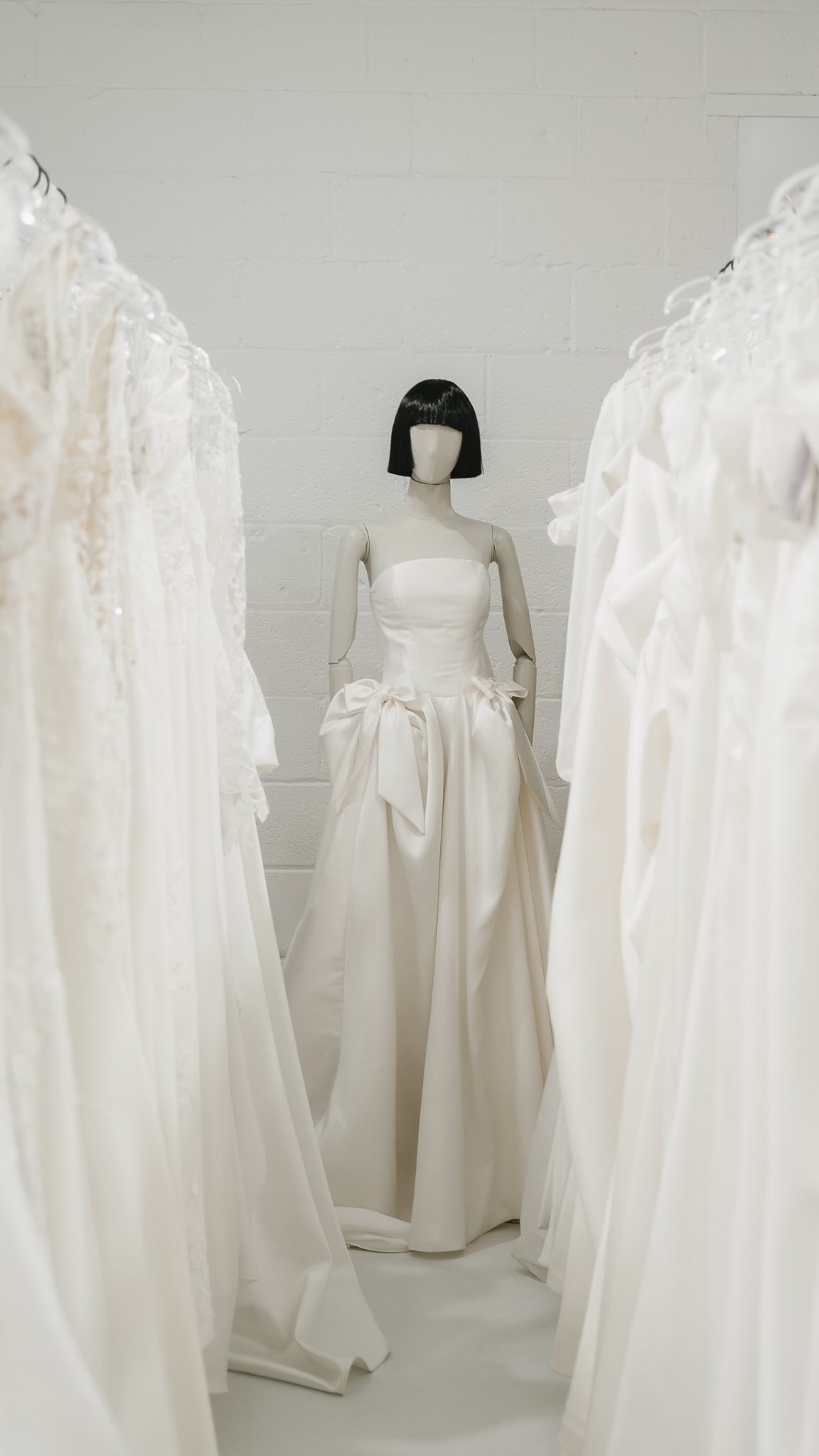 ✨ FINAL CALL, BRIDES! ✨
This is your last chance to enter our bridal content capture giveaway.
A lucky bride will have her Savvy appointment professionally captured by @the_contentfriend.
To enter:
🤍 Tag a friend in the comments
🤍 Complete your entry through the link in our bio
The giveaway closes soon, so don’t wait!!
video credit: @the_contentfriend