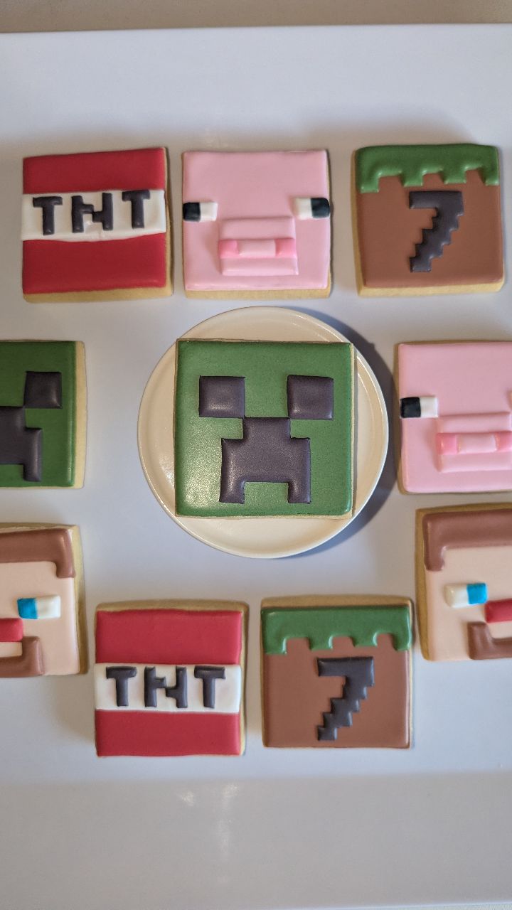 ๐ฉโ๏ธ Level 7 Unlocked! ๐ฎ
These Minecraft-inspired cookies were the perfect way to celebrate an epic 7th birthday! From pixel-perfect details to everyone's favourite gaming theme, this set was so much fun to create.
Happy 7th Birthday! Wishing you a day full of adventure, cake, and maybe a few diamonds (but definitely no creepers! ๐)
#cookiesbylolli #birthdaycookies #minecraftcookies #giftideas #decoratedcookies