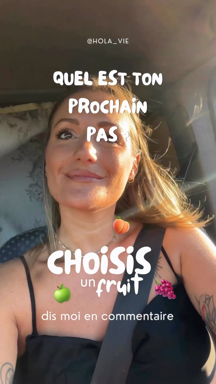 Ne laisse pas ton mental choisir.
Prends une inspiration.
Puis regarde simplement ces trois fruits.
🍑 🍎 🍇
Le premier qui attire ton regard est celui que je t’invite à choisir.
Écris-le en commentaire et je t’enverrai la guidance qui lui est associée en message privé. 🤍
Peut-être qu’elle viendra confirmer quelque chose que tu ressentais déjà. Peut-être qu’elle t’offrira un nouvel éclairage. Dans tous les cas, prends le temps de voir ce qui résonne pour toi.
🌿 Reviens ensuite me dire ce que tu en as pensé. J’aime profondément lire vos ressentis.
🫶🏽 Si tu apprécies ces guidances intuitives,
➡️ abonne-toi. ✅ J’en partagerai régulièrement…
#message #guidance #tirage #voyance #medium