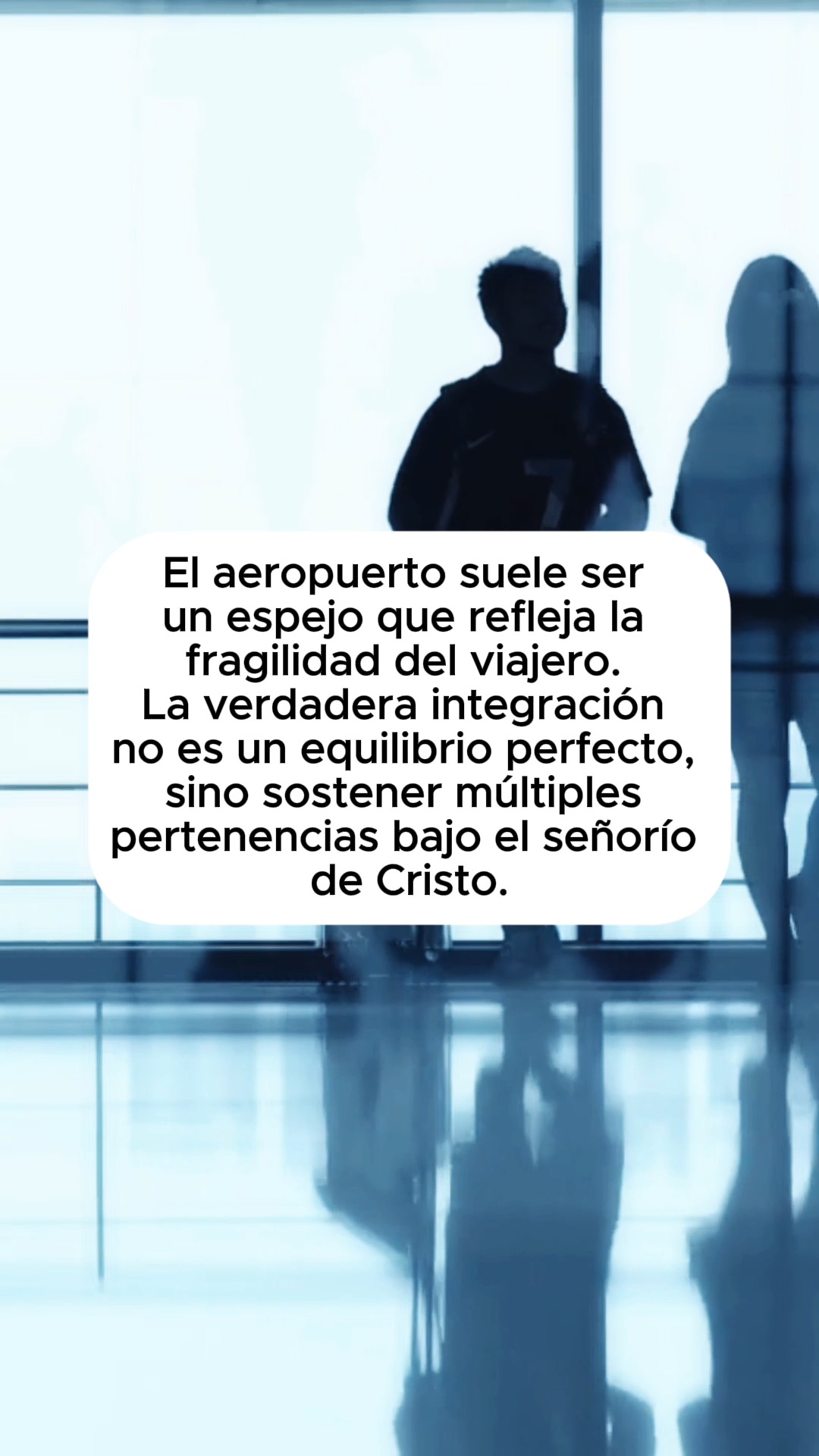 ✈️ Viajar y vivir entre mundos refleja nuestra fragilidad.
La verdadera integración es sostener múltiples pertenencias bajo el señorío de Cristo.
📖 Ya disponible: El libro "Viviendo entre culturas, memorias y lenguas"
De Enrique Zone - Andrews Ed. D. (Asociación Teológica Hispana).
Una lectura profunda para entender al inmigrante en ambos mundos.
🔗 ¡Consigue tu ejemplar hoy mismo!
