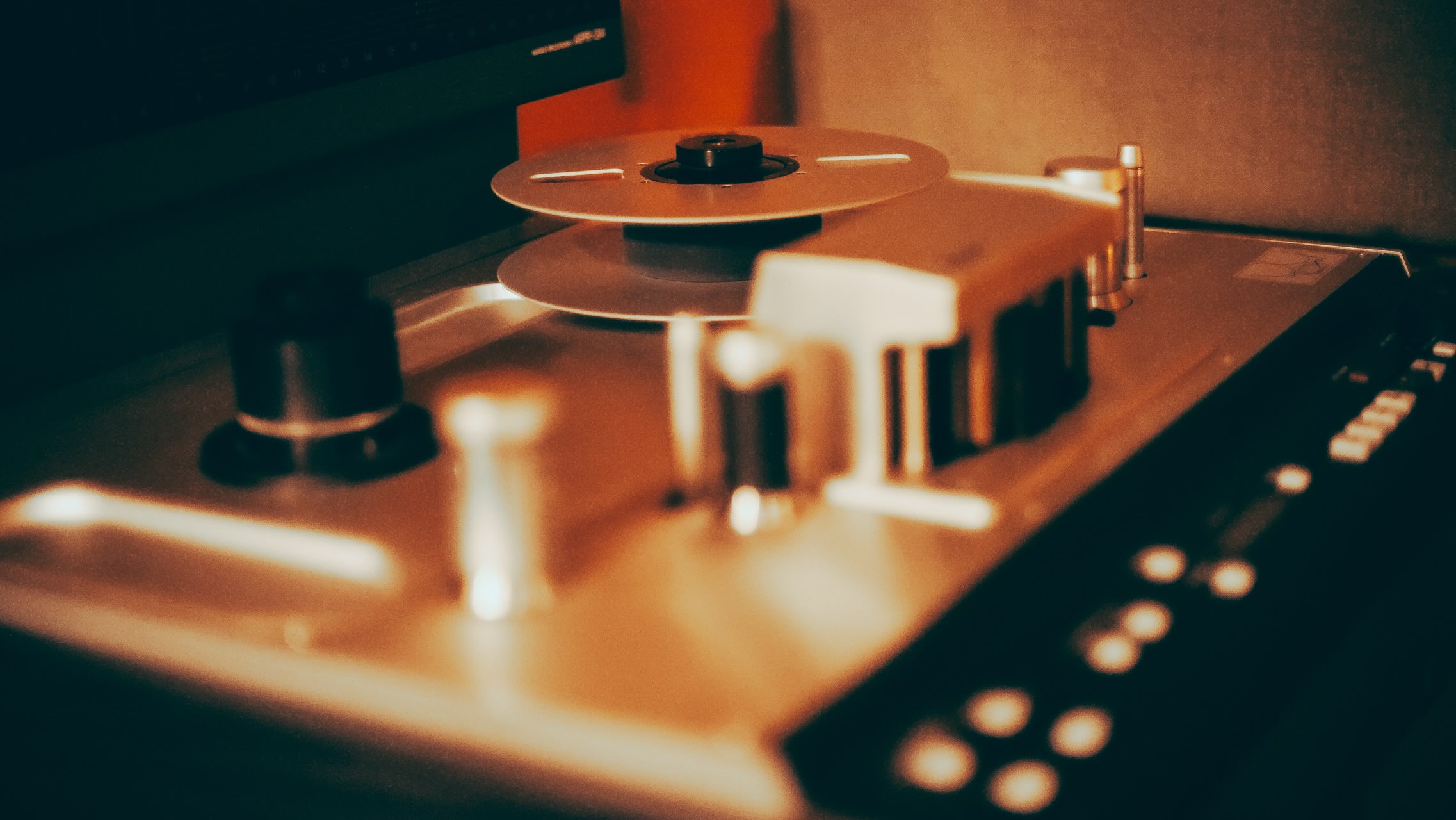 Sony APR-24 2” 24-track tape machine
📷 @banejcookphotography
#sonyapr24 #analogrecording #tapemachine #recordingstudios #dentonmusic
