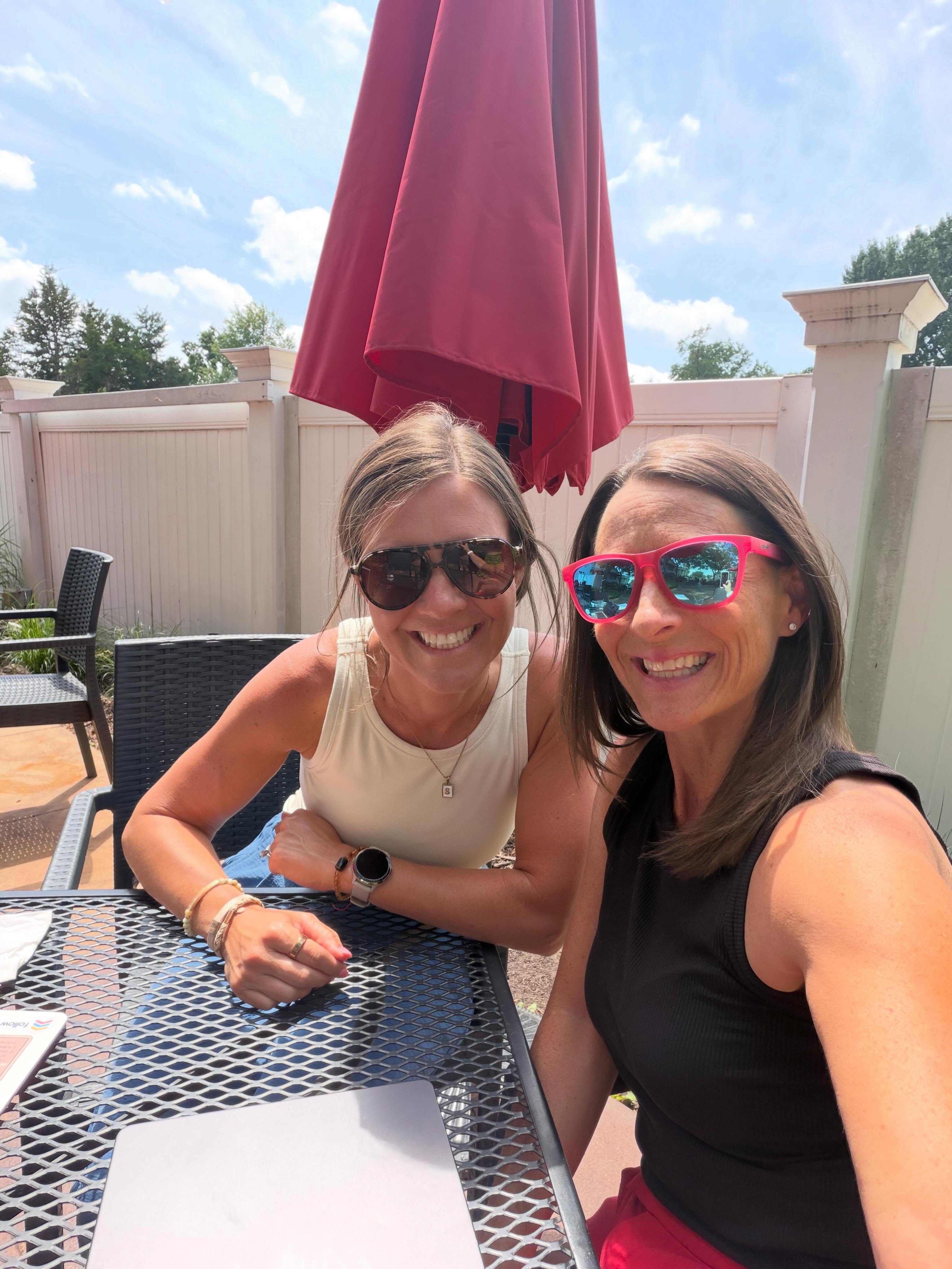 Weekly meetings are always a highlight for us, but they’re even better when they happen on a restaurant patio! ☀️🍽️
This week, we took our meeting to the patio at Red’s Alehouse, enjoyed a delicious Pick Two from the menu, and soaked up some beautiful Iowa sunshine. Great food, great conversations, and a little fresh air, productivity at its finest!