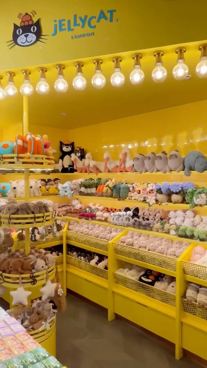 ✨ A fresh new look at MOOII Melbourne Central. 💛
Our Jellycat corner has been refreshed with a brand-new window display, making it even more delightful to explore. From much-loved favourites to the latest arrivals, you’ll find plenty of cuddly companions waiting to meet you.
Whether you’re adding to your collection or picking out your very first Jellycat, we’d love to welcome you in and help you find the perfect one.
This is just the first of a few exciting updates we’re making to the store—we can’t wait to share more with you soon. ✨
📍MOOII Melbourne Central
#MOOII #Jellycat #MelbourneCentral #MelbourneShopping #JellycatAustralia