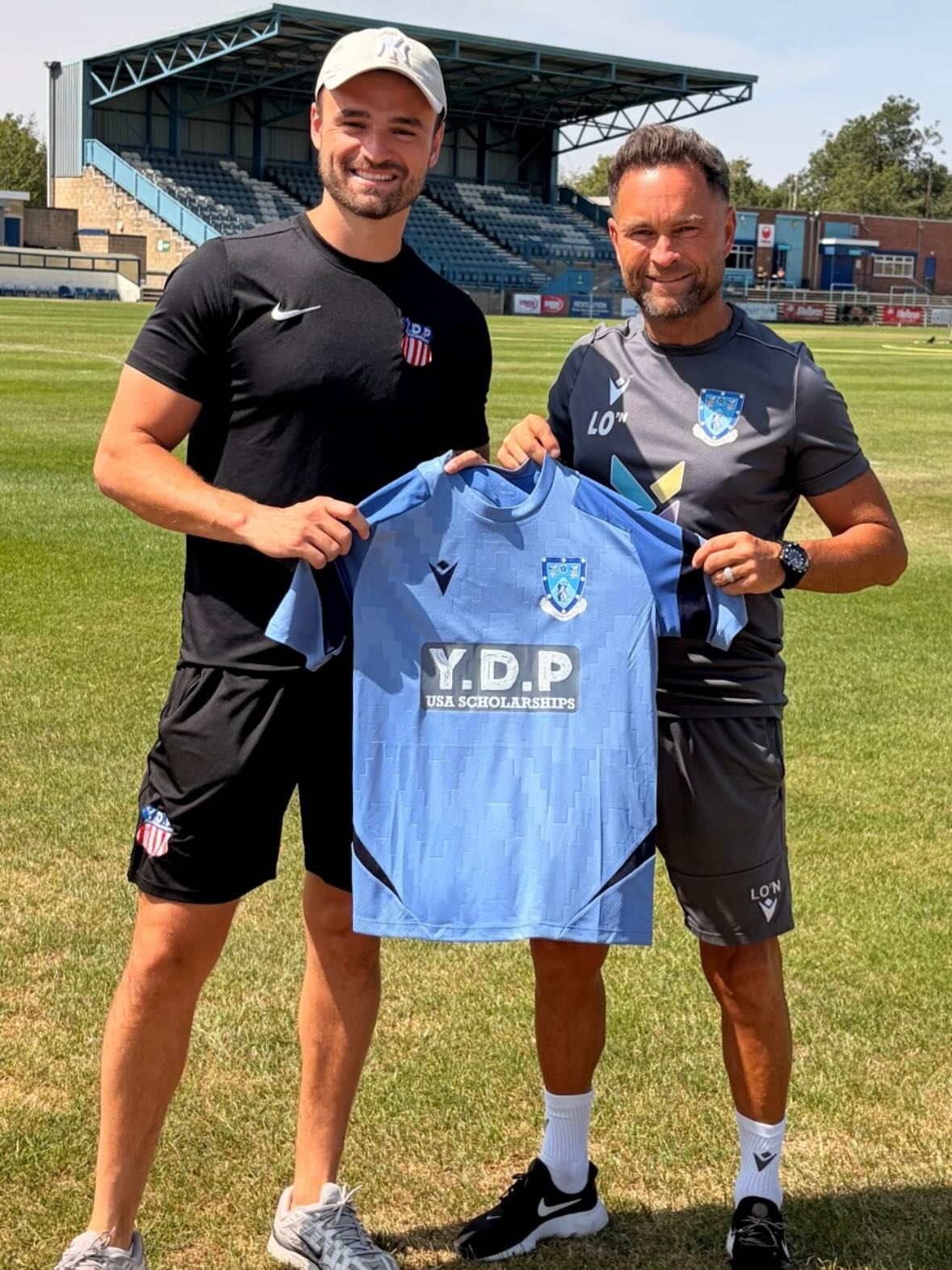 We’re delighted to be this season’s @rtfcacademy Girls kit sponsor! 🙌
Supporting the growth of the girls’ game is something we’ve wanted to be involved in for a long time, and partnering with Liam and everyone at Rugby Town Academy feels like the perfect fit. 🤝
We’re excited to help even more players from both the Rugby Town girls’ and boys’ programmes achieve their dream of playing and studying in the USA on a soccer scholarship. 🇺🇸⚽
Here’s to a fantastic season ahead!