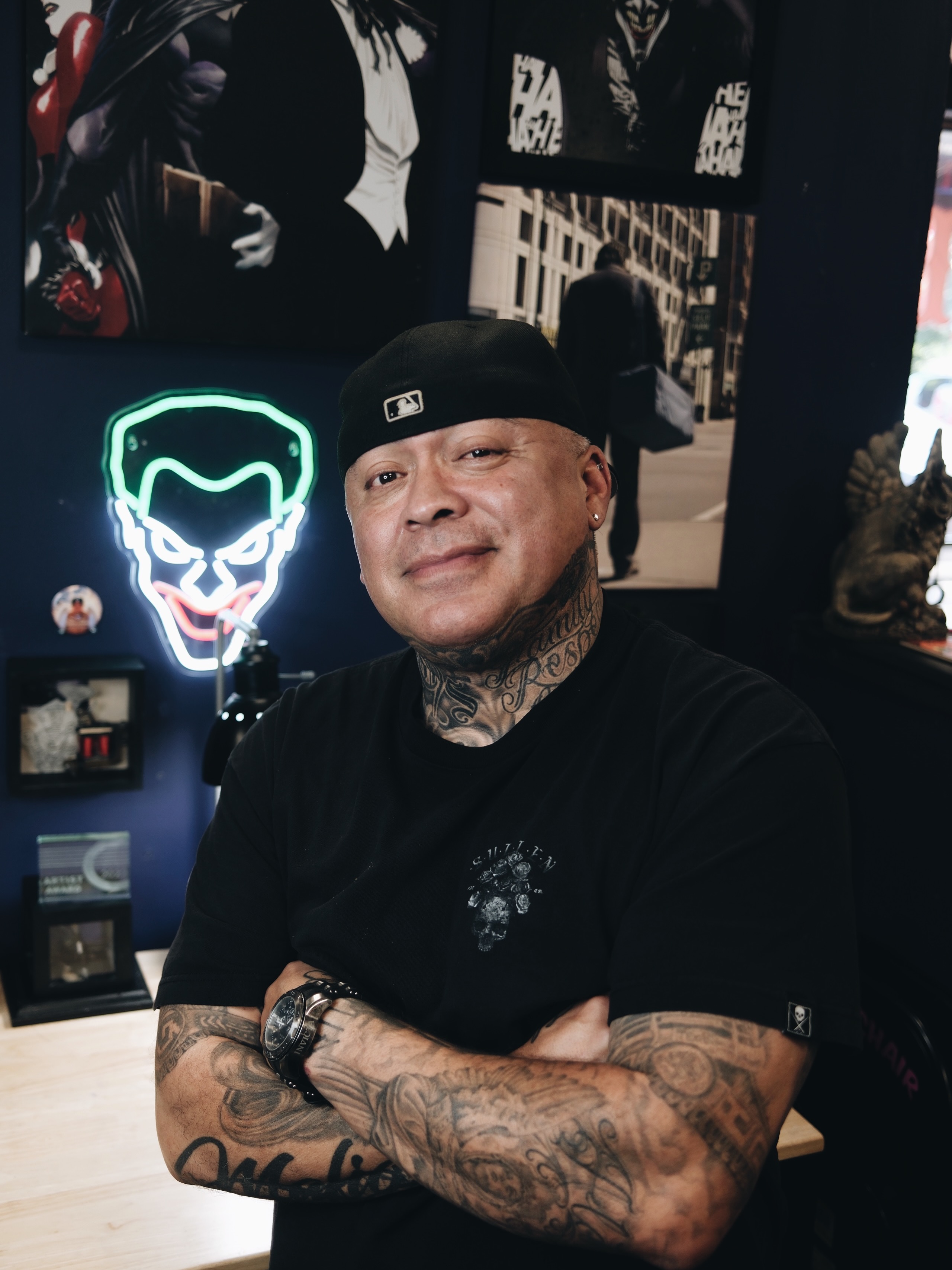 🔥 MEET YOUR ARTIST 🔥 Mark @markanthony9708
With over two decades of experience, Mark has been tattooing since 2001 and has built a reputation for creating timeless, high-quality work. His specialties are black & grey realism and custom script, bringing each client’s vision to life with precision and attention to detail.
When he’s not at the shop, you’ll probably find him listening to classic rock, grabbing beef fajitas, or cooling off with a stop at Sandy’s Frozen Custard & Root Beer. As a true Scorpio, he’s passionate about his craft and dedicated to giving every client a tattoo they’ll be proud to wear.
Whether you’re looking for a meaningful script piece or a realistic black & grey tattoo, Mark is ready to make it happen.
Booking:
The best way to book with Mark is to DM him directly or text.
📲: (737) 262-1533
•
•
•
•
•
•
#FlyingTigerTattoo #AustinTattooArtist #AustinTattoo #BlackAndGreyTattoo #BlackAndGreyRealism ScriptTattoo CustomTattoo TattooArtist TattooLife InkLife ATX AustinTX SupportLocalArtists MeetTheArtist BookYourTattoo