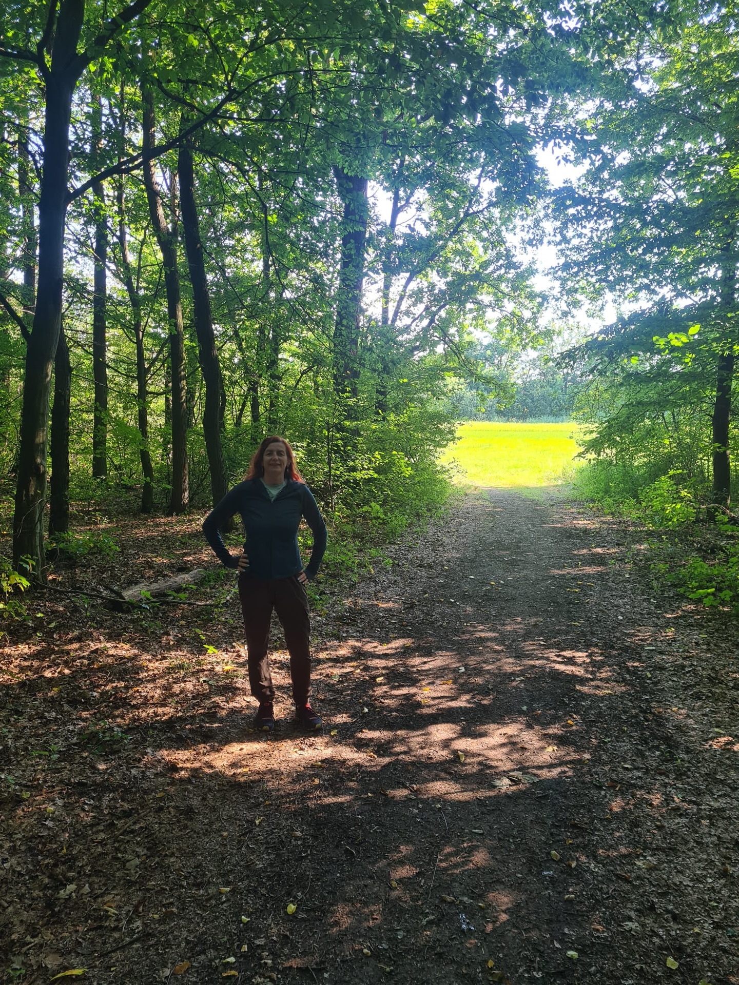 How wonderful is your wake up and go for a walk in the nature!! To breathe the fresh air and talk to my husband! Perfect morning walk followed by strength training (together!! 💪🏼)
That’s the holiday feeling 🌳🌳🌳
#woodlandwalk #morningvibes☀️ #holidayfeeling #polskielasy