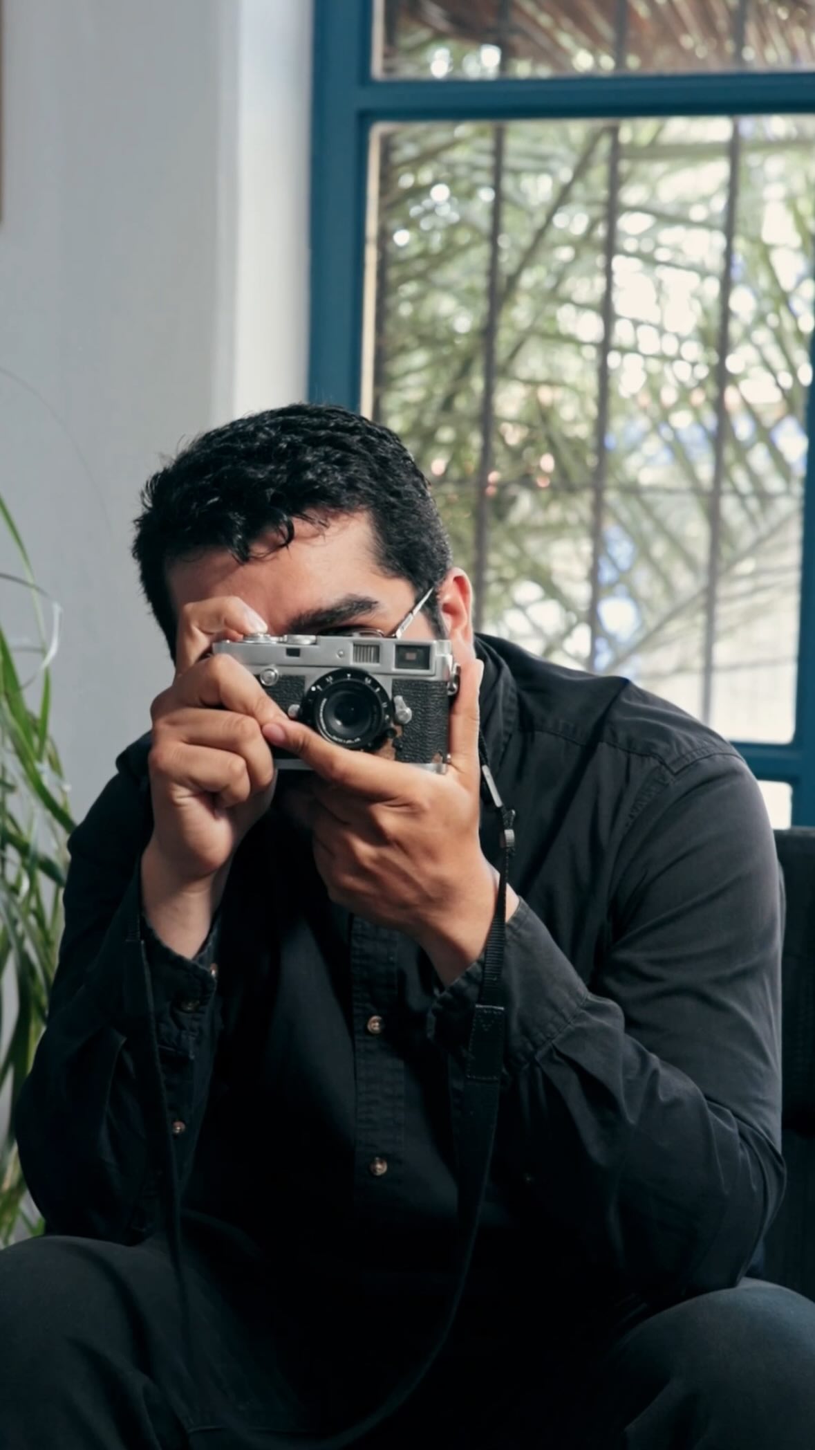 Límite, exposición de fotografía de Manuel Arango. 📸
Una nueva mirada que se suma a nuestro ciclo de exposiciones 2026.
📅 31 de julio
🕖 7:00 p.m.
📍 Córdoba Lab · Jalatlaco, Oaxaca
Te esperamos!!
.
.
.
#galeriaoaxaca #jalatlaco #exposicionfotografica
