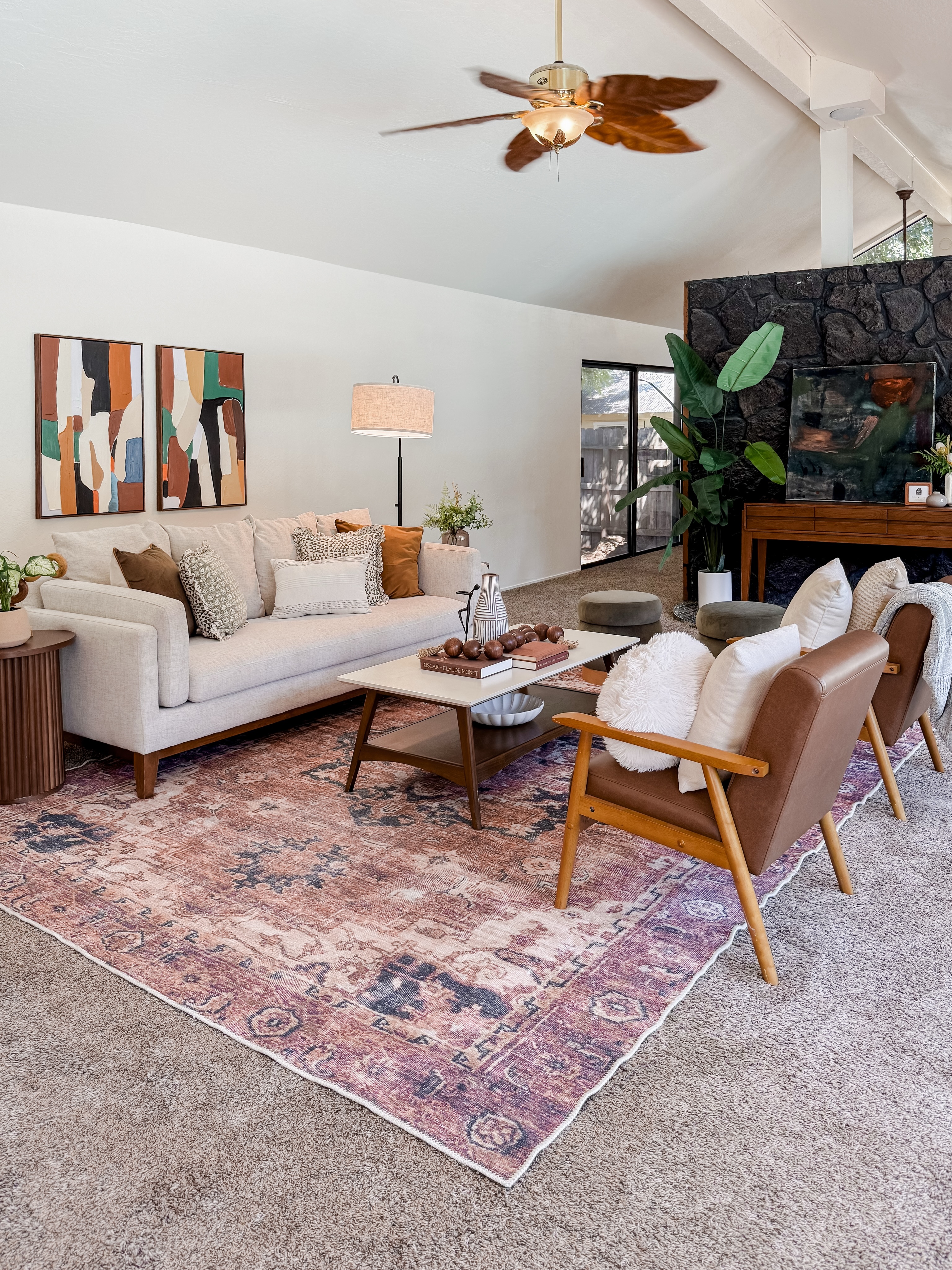 Staging mid-century gems like this—
where the bones already tell a story
and all I get to do is bring it to life.
The warmth.
The lines.
The character you just can’t recreate.
It’s not about over-designing…
it’s about honoring what’s already there
and layering in just enough to make it feel like home.
Because when you walk into a space like this—
you don’t just see it…
you feel it.
And that feeling?
That’s what sells it.