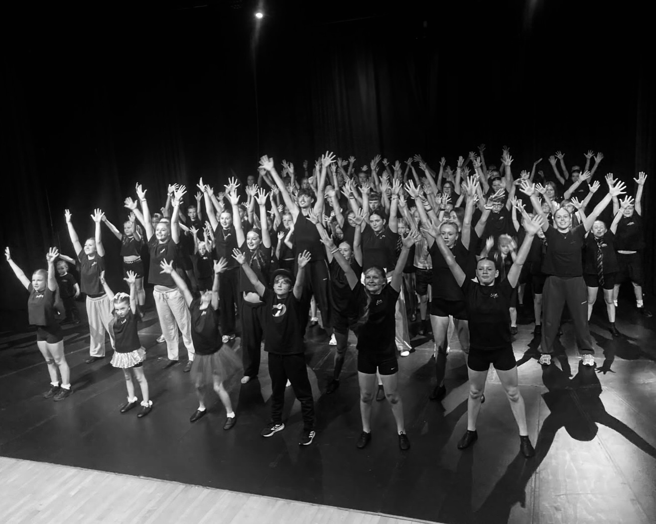 ✨ COME ALIVE: SUMMER SHOWCASE 2026 ✨
What an unforgettable day! ❤️
A huge congratulations to every single one of our incredible students who took to the stage in our Summer Showcase 2026, ‘Come Alive’. From our youngest performers to our senior students, every one of you performed with confidence, passion and professionalism, making us all so incredibly proud.
Months of hard work, rehearsals and dedication came together in one spectacular show, and the energy, talent and support shown both on and off the stage was truly inspiring.
A huge thank you to our amazing teachers and backstage team for your endless commitment, encouragement and belief in every student. And to all of our families and supporters, thank you for filling the audience with so much love and encouragement.
The curtain may have fallen, but the memories made will last a lifetime. 💜
Congratulations to every performer, you truly made ‘Come Alive’ exactly that. We couldn’t be prouder! 🌟
#ComeAlive #SummerShowcase2026 #ArtisanTheatreSchool #TheatreLife #PerformingArts