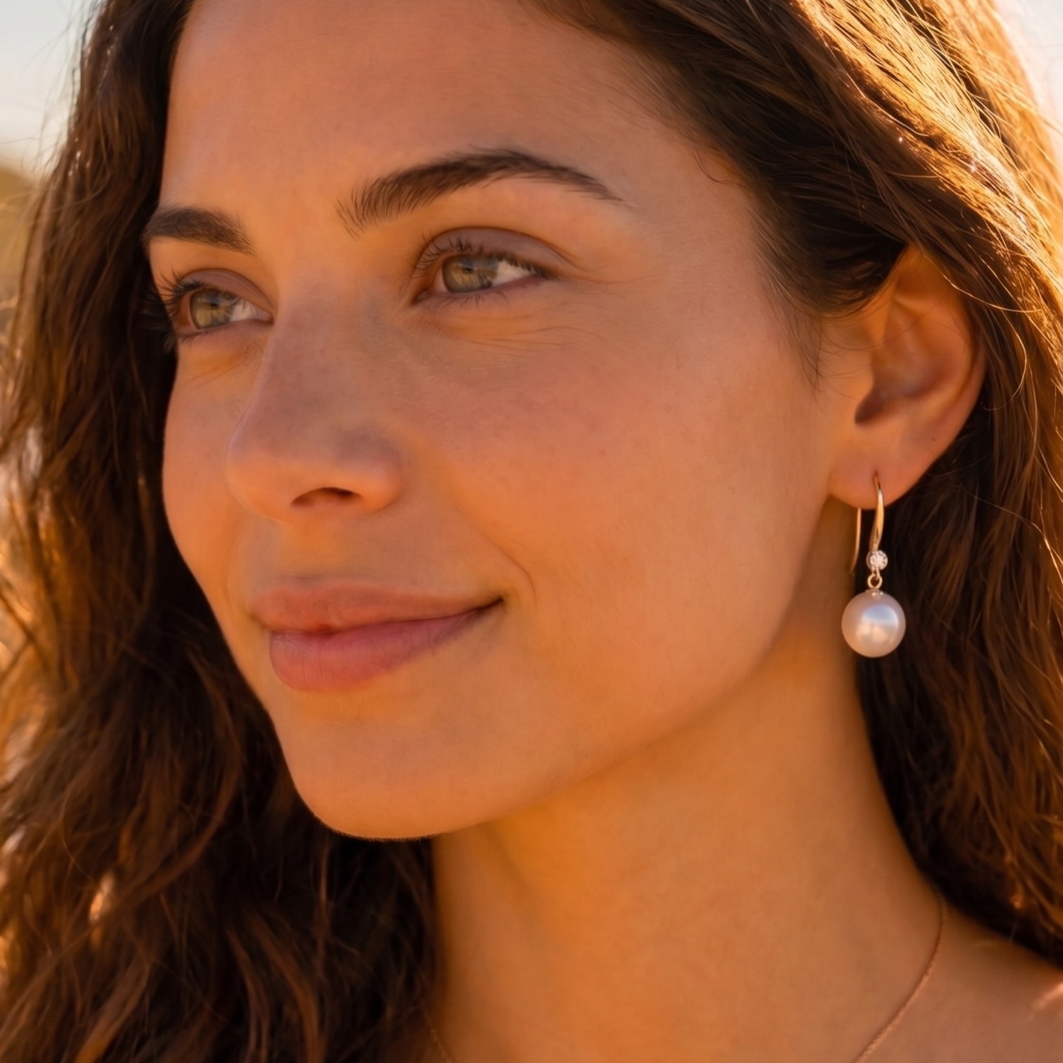Pearlure
Australian South Sea Pearl Earring
12mm RD+1/2 White
18K Y/Gold and Diamond setting
Please contact your nearest boutique to discover this beautiful Australian South Sea Pearl earring collection.