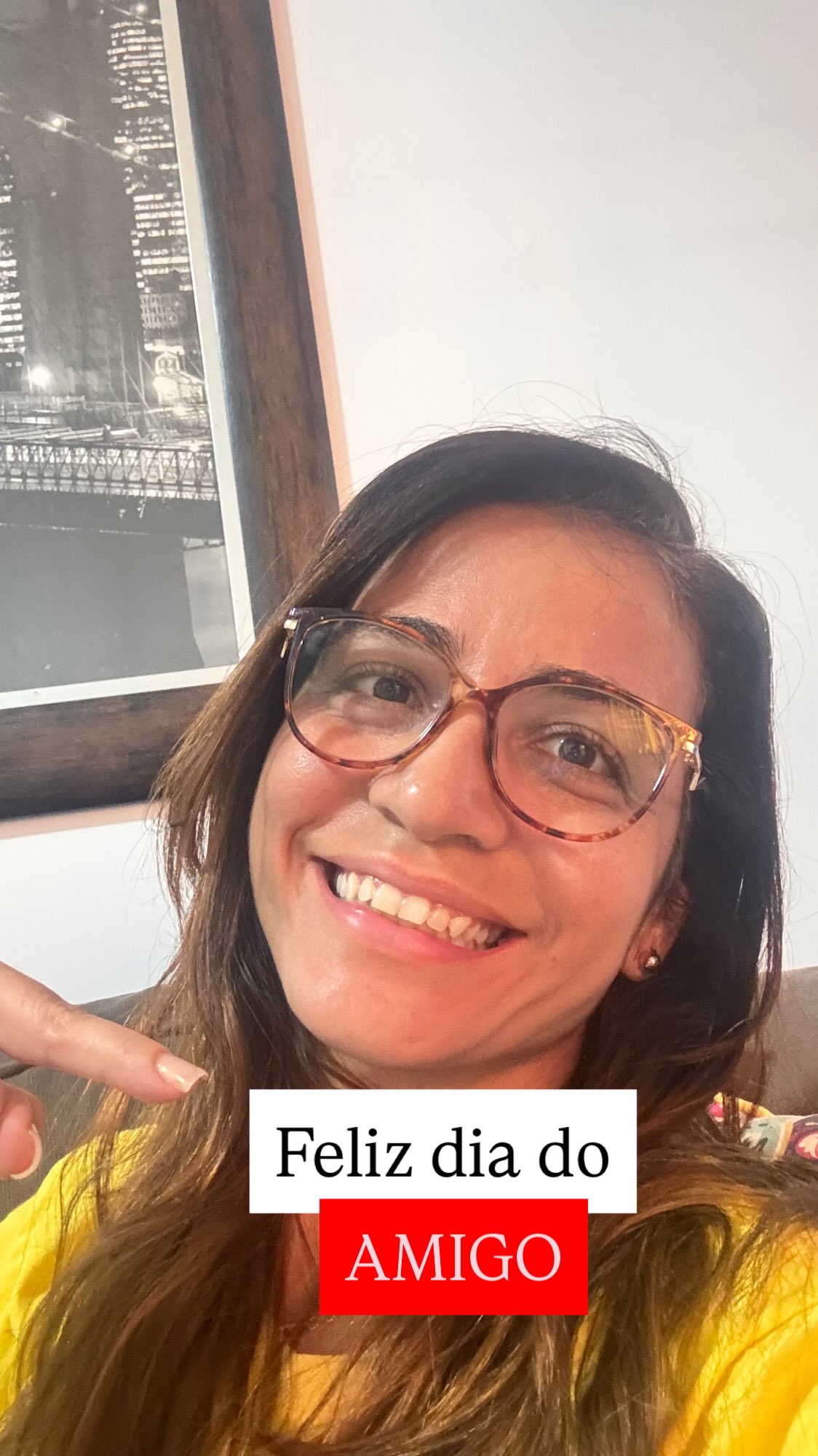Na minha história, muitas páginas só existem porque pessoas incríveis caminham junto comigo.
Hoje, quero agradecer a cada amigo que fez parte dessa trajetória.
Que bom que tenho vocês ❤️
#amigo