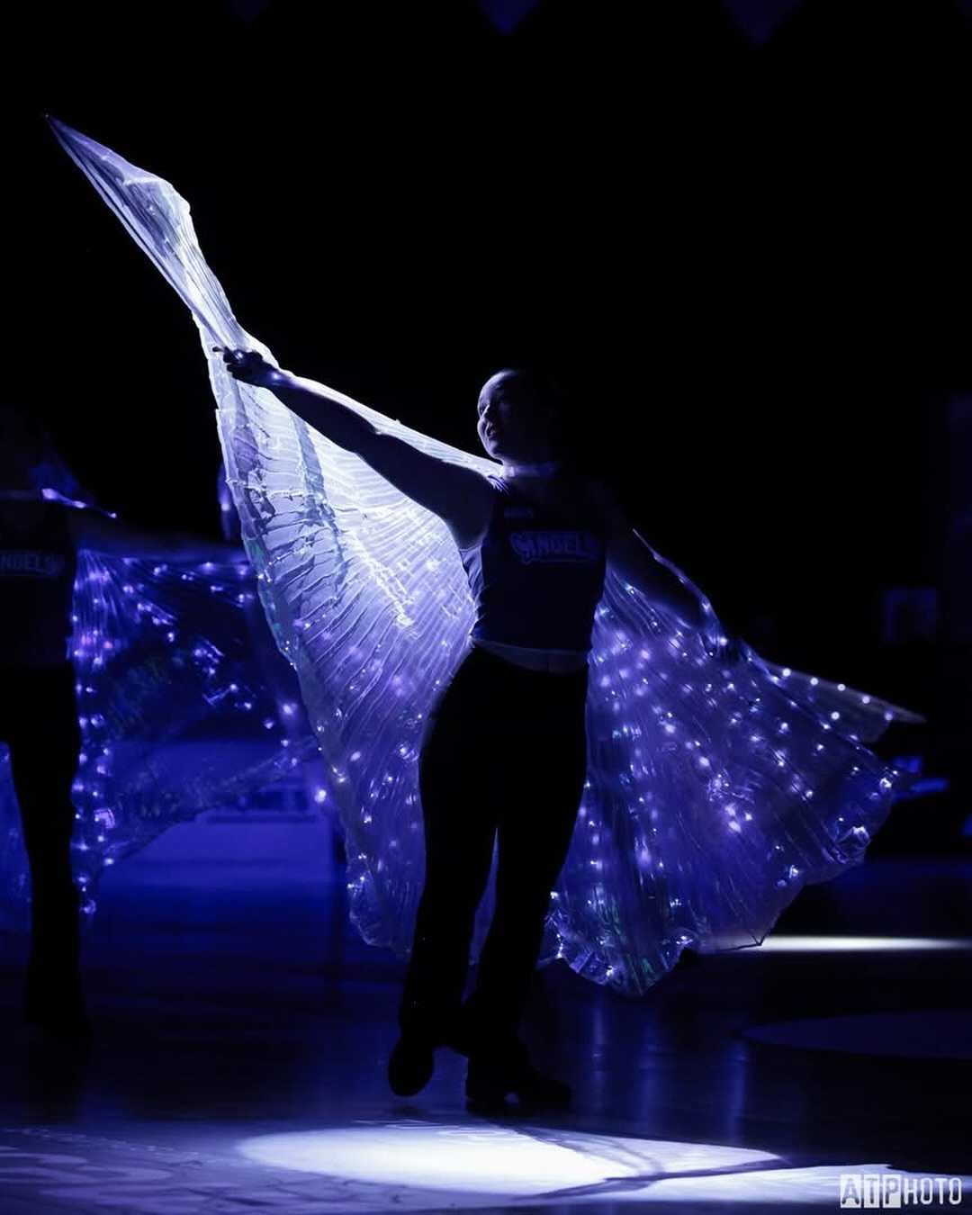 A moment for this Matariki magic on the grid captured by the wonderful @atphoto_perform 🪽
Featuring dancer @hannahflaunty - and the perfect lighting