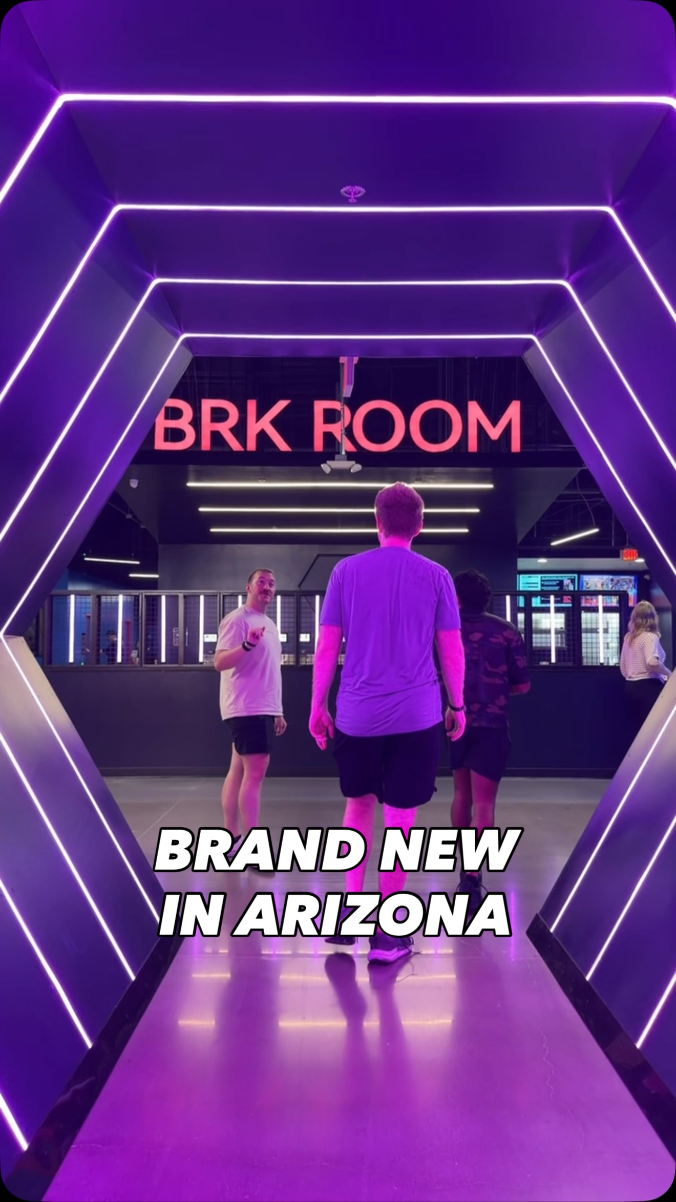BRAND NEW IN ARIZONA!✨ @gobrkthrough just opened up at @cannonbeachaz in Mesa and this place is SO MUCH FUN! Here you can compete with your friends in multiple themed challenge rooms while you try to beat the clock and score points! Plus I love that you can grab some food and even check out their massive tap wall! This is such a fun new spot, let us know if you check it out!
📍BRKTHROUGH
4551 S Power Rd
Ste 133
Mesa, AZ 85212
#brkthrough #arizona #azinfluencer #azcontentcreator #azdatenight