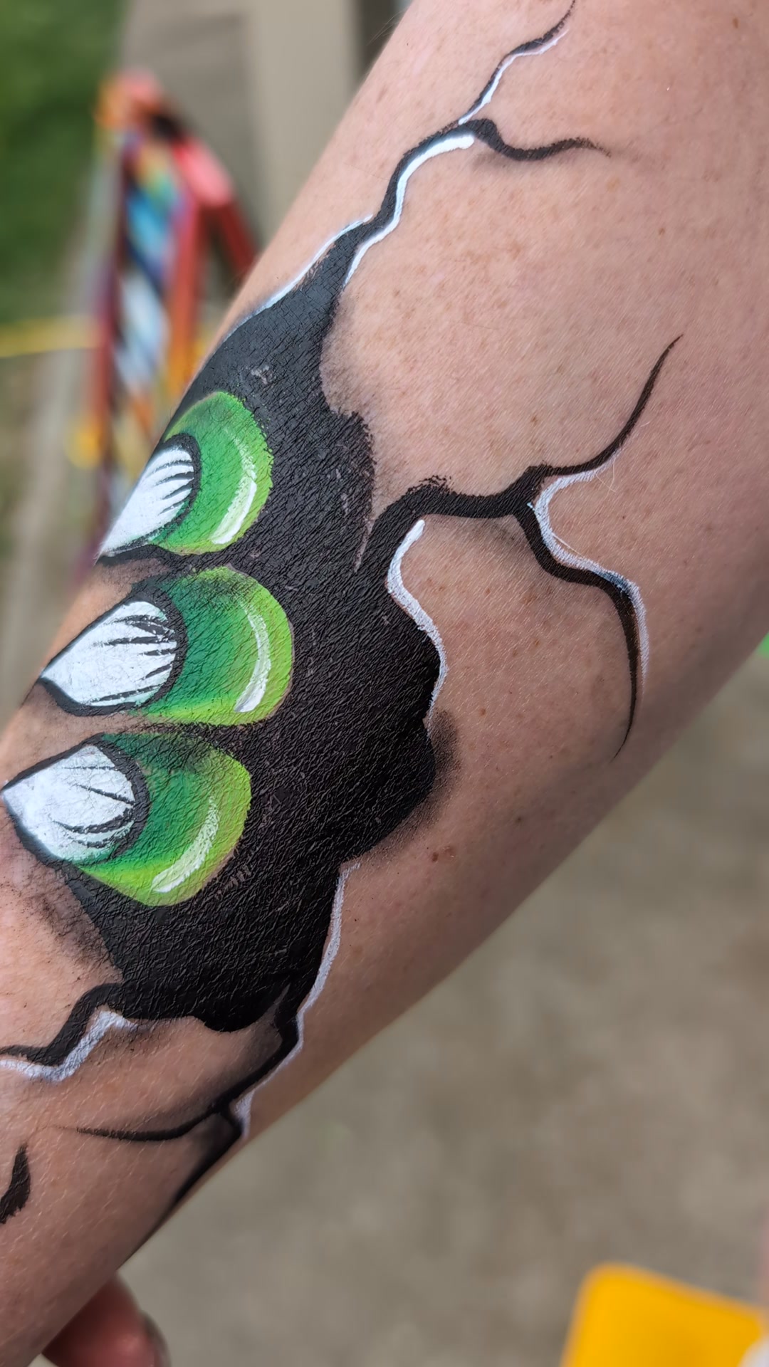 Every event has that one design that makes me stop and think, "Yep...that's a good one." ππ€ This monster claw definitely earned that spot today.