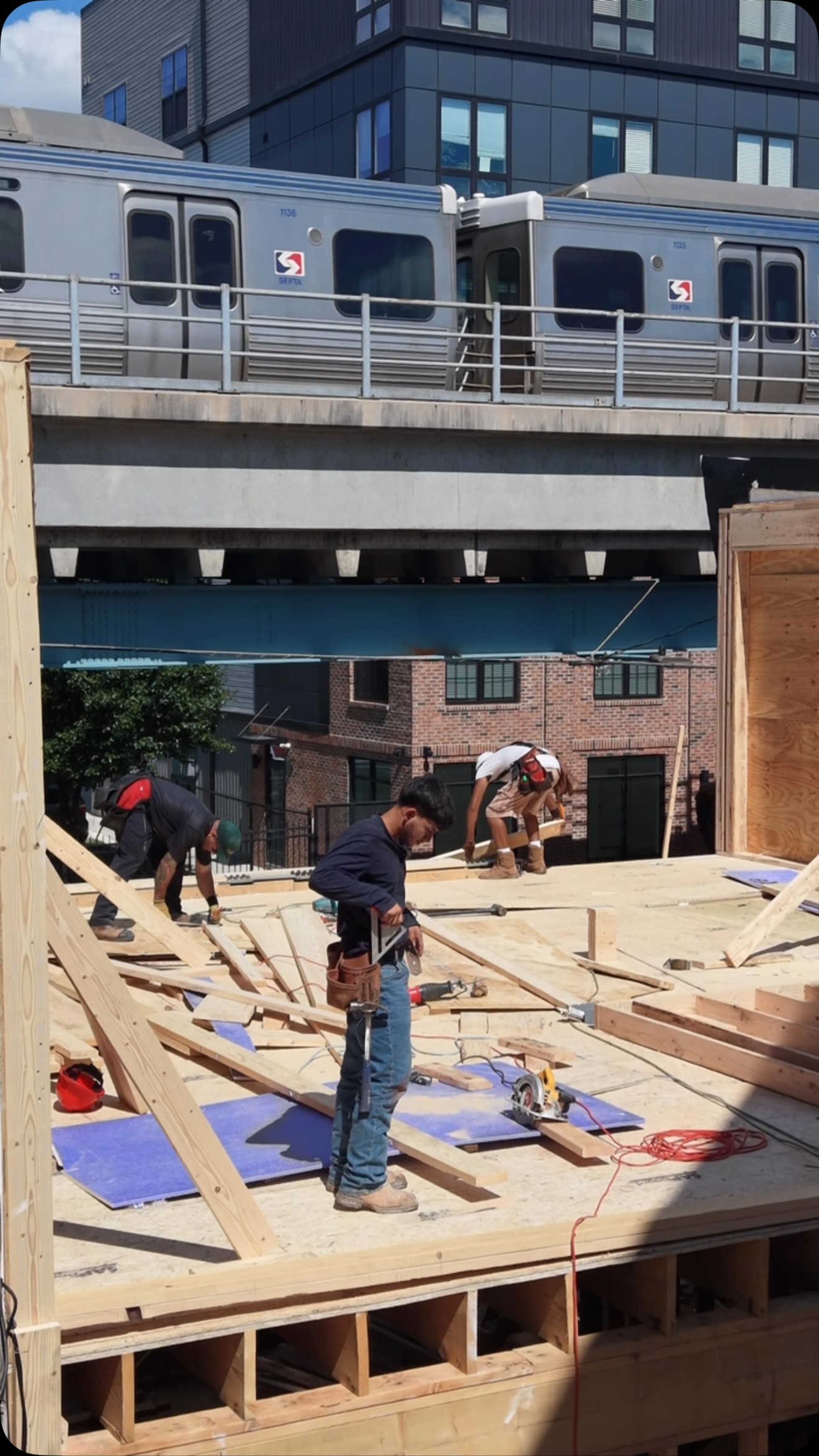 We are getting into a good grove over at the Matchbook Hotel Project. 🕺 See you at the top in a few days 🔨🧱👷
📸: @brendensteiner.photography
#generalcontractor #lapstonellc #construction #addvalue #commercial bestcontractors fishtownrenovation fishtownphilly fishtowncontractor commercialconstruction hotelsconstruction restaurantconstruction philly