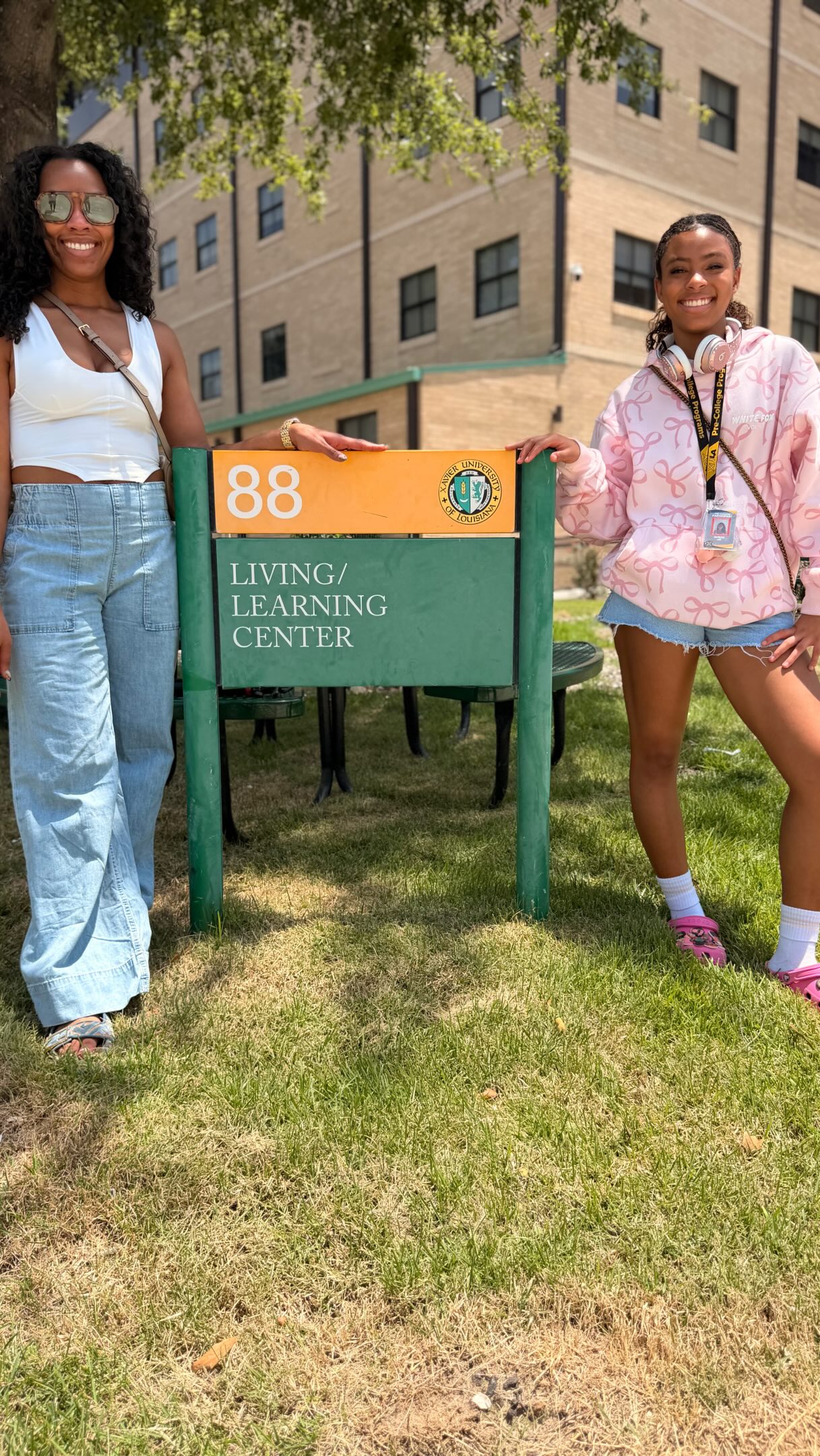 đ500 miles from home
I watched my daughter walk into her first dorm room. And just like that, I was a teenager again.
DĂŠjĂ vu.
âđžGrowing up in Alabama, traditional sleep-away camp wasnât something my mom felt comfortable sending me to. For a lot of Black girls, that rite of passage just isnât on the table. What I got instead was a residential summer on the campus of Alabama A&M, and later Tennessee State. Supervised independence. My first up-close look at HBCU culture. It stretched me in ways Iâm still grateful for. So when it was Moriahâs turn, I knew I wanted her to have it too.
đąI was scared. We both were. Her program is farther than mine ever was. I had my sister, less than a year older, right there beside me the whole time. Moriah is going alone. I didnât know if she was ready. I didnât know if I was ready. But some growing only happens in the stretch â and this is the season that either shows us how far weâve come, or shows us exactly where we still need to add support.
This time Iâm the one doing the drop-off. And sheâs the one walking in.
đĽ°Thereâs more to this story â the highs, the lows, the parts I donât put here for obvious reasons. I save those for my community. If you want the real conversation, come sit with us in Truly Yours, my weekly newsletter.
Link in Bio
#hbcu #xavieruniversity #blackculturematters