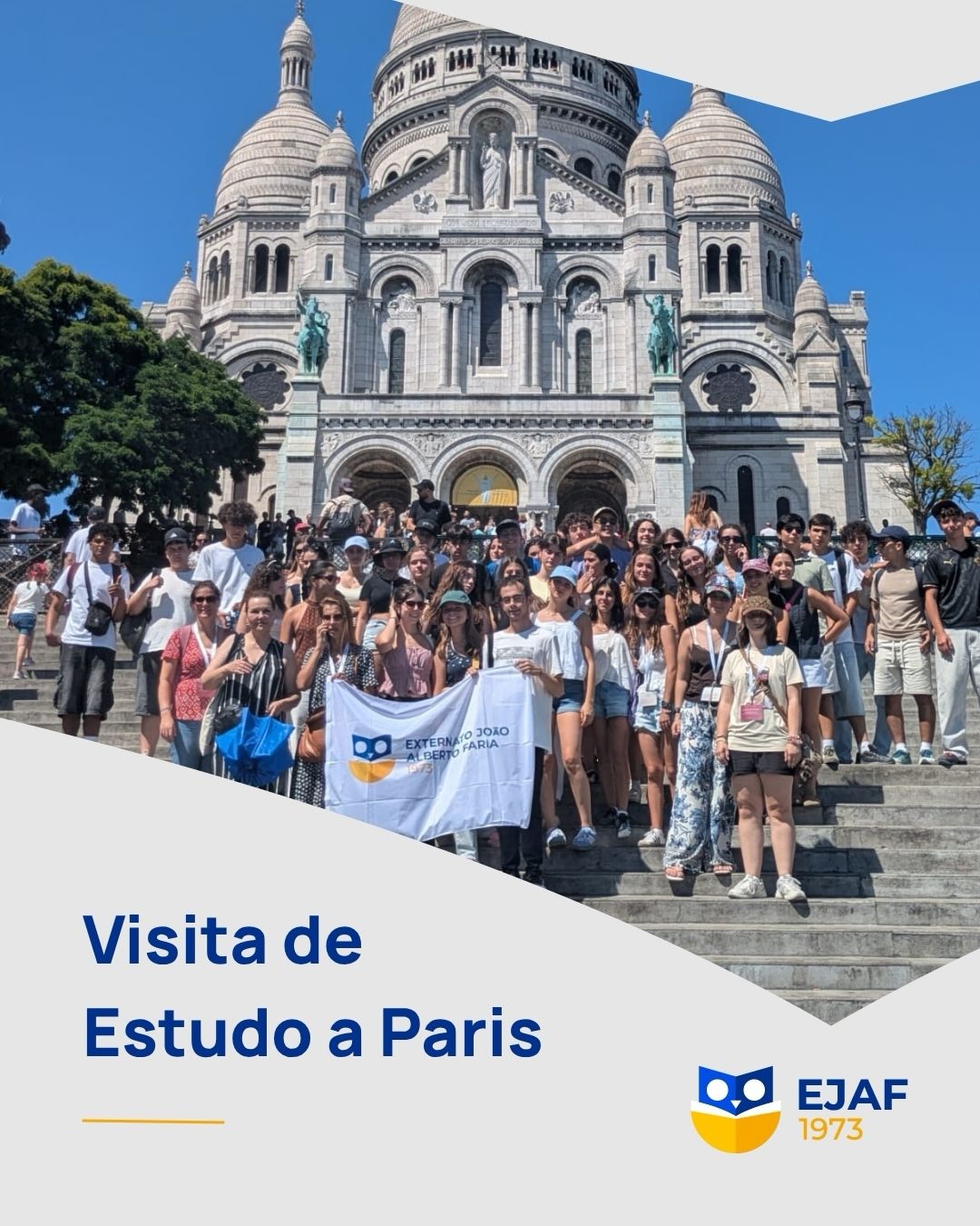 Bonjour, Paris! Quatro dias repletos de descoberta, cultura e momentos inesquecíveis.
Entre os dias 8 e 11 de julho, os alunos do EJAF embarcaram numa visita de estudo a Paris, onde tiveram a oportunidade de conhecer alguns dos mais emblemáticos monumentos e locais da capital francesa, como a Torre Eiffel, o Museu do Louvre, a Basílica de Sacré-Cœur e o Palácio de Versailles.
A viagem ficou também marcada por momentos de diversão na Disneyland Paris e por um inesquecível cruzeiro no rio Sena, proporcionando experiências únicas que enriqueceram a aprendizagem e fortaleceram os laços entre os participantes.
#EJAF #OlhosPostosNoFuturo #MomentosQueMarcam