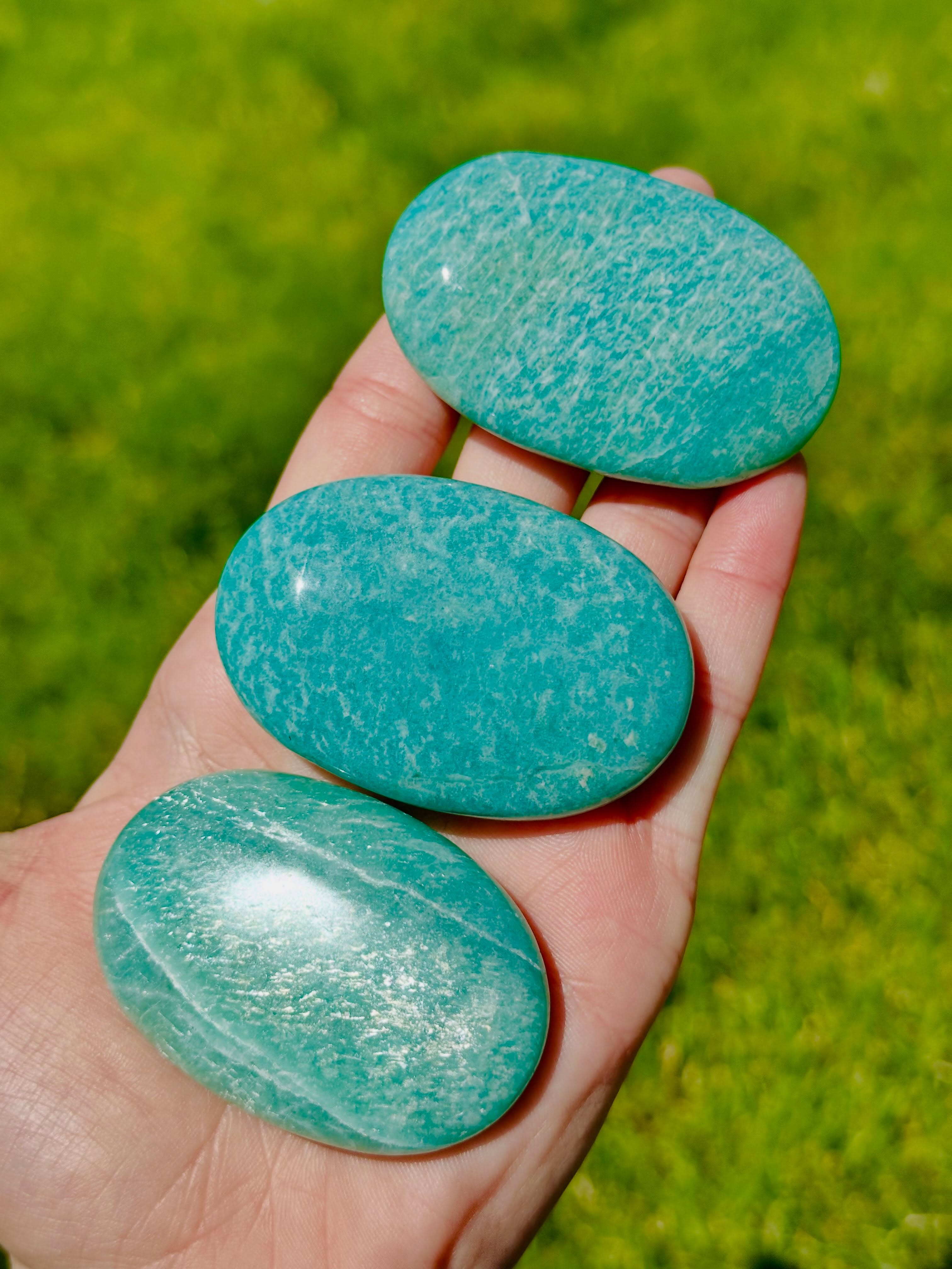 More new kinds of palmstones are in stock now, amazonite and golden healer.