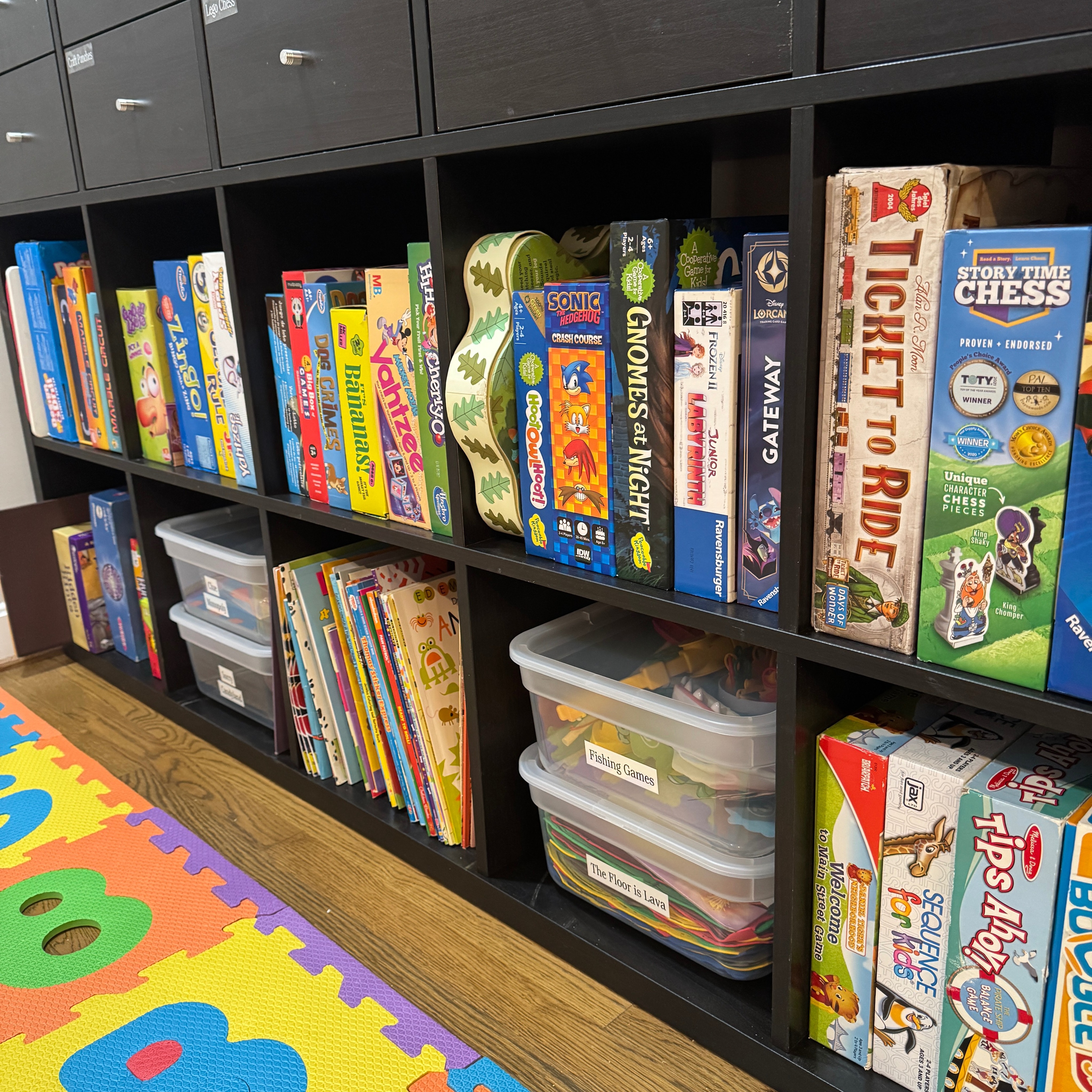 As summer wraps up, pool days might be winding down… but family game nights are about to hit their peak! 🎲🍕🍂
But missing puzzle pieces, crushed game boxes, and cluttered book piles can stall game night before it even starts! When kids can't find what they want, they lose interest fast.
We want to help reclaim your family room/playroom so game night is actually fun (and cleanup is effortless!).
We set up custom, kid-friendly systems like:
🎯 Vertical board game storage (no more pulling from the bottom of a 10-box tower!)
🧩 Mesh zippered pouches for puzzles and card games so tiny pieces never get lost
📖 Accessible book displays that make reading corners cozy and inviting
Give your family a functional, organized space that sparks creativity, builds life skills, and makes Friday pizza & game night stress-free.
We are now booking for September, so reach out today to get on the calendar before the first leaf falls!
The best way to reach is is via our website contact form found in the link in our bio. We do not regularly check our DMs here on insta.