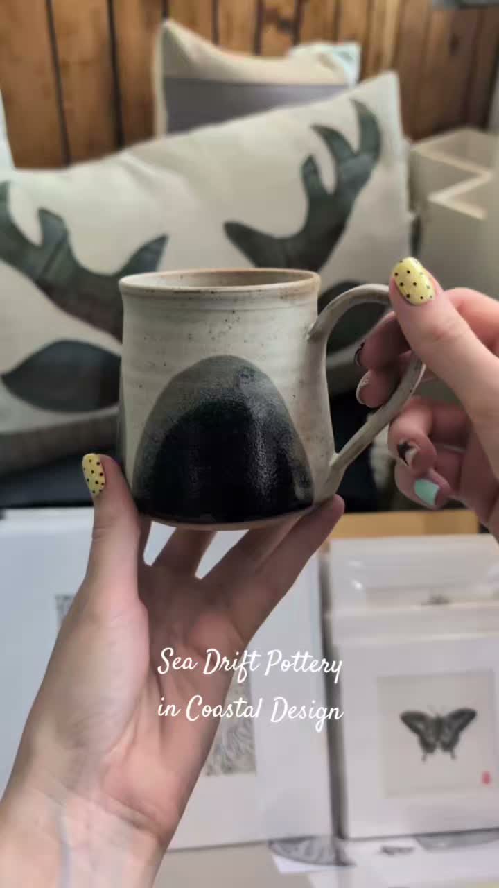 Highlighting some of the Sea Drift Pottery available in Coastal Design! These charming ceramics are handmade in Argyll and would make a thoughtful gift or the perfect treat yourself pressie π from bowls to mugs to iced coffee tumblers there's so much more to see in store β
#campbeltown #handmadegifts #shophandmade #shopsmall #shoplocal #supportlocalbusiness #supportlocalartists ##shoplocally #shoplocallymade