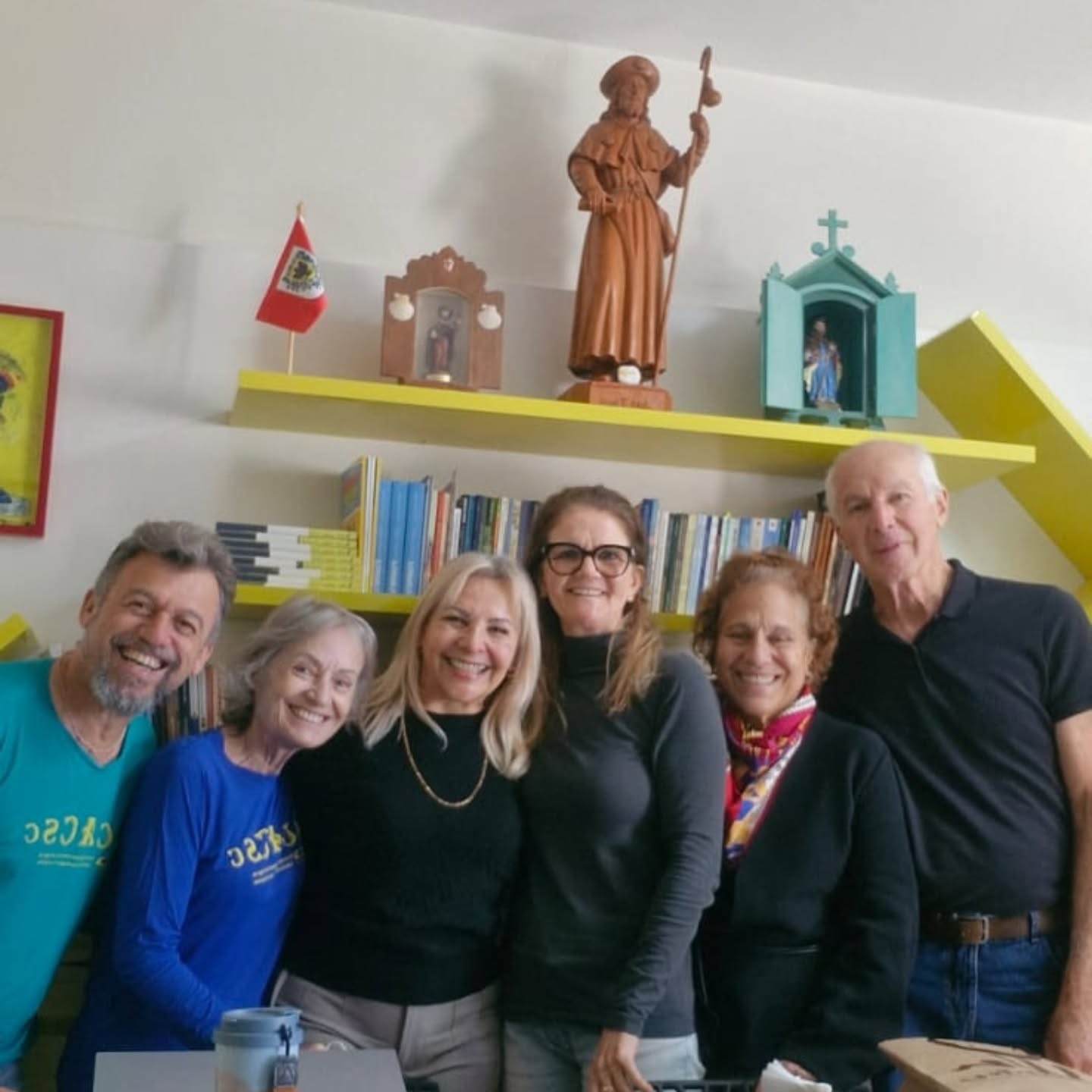 Registros das atividades da ACACSC: recebendo visitas na sede, reunião com comissão do Estatuto e Regimento Interno, reunião do Conselho Fiscal, em homenagem ao anjo Ronaldo Reginaldo no Caminho dos Tropeiros e na Roda de Conversas sobre demência. Tudo isso para não ficar no esquecimento. 👏👏🤗😘