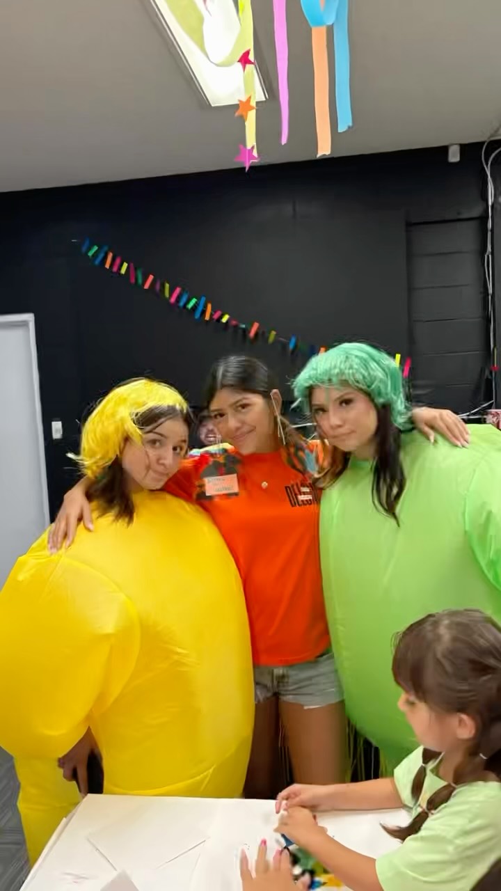All the team spirit!! Day 3!! What team SHINED the BRIGHTEST!?