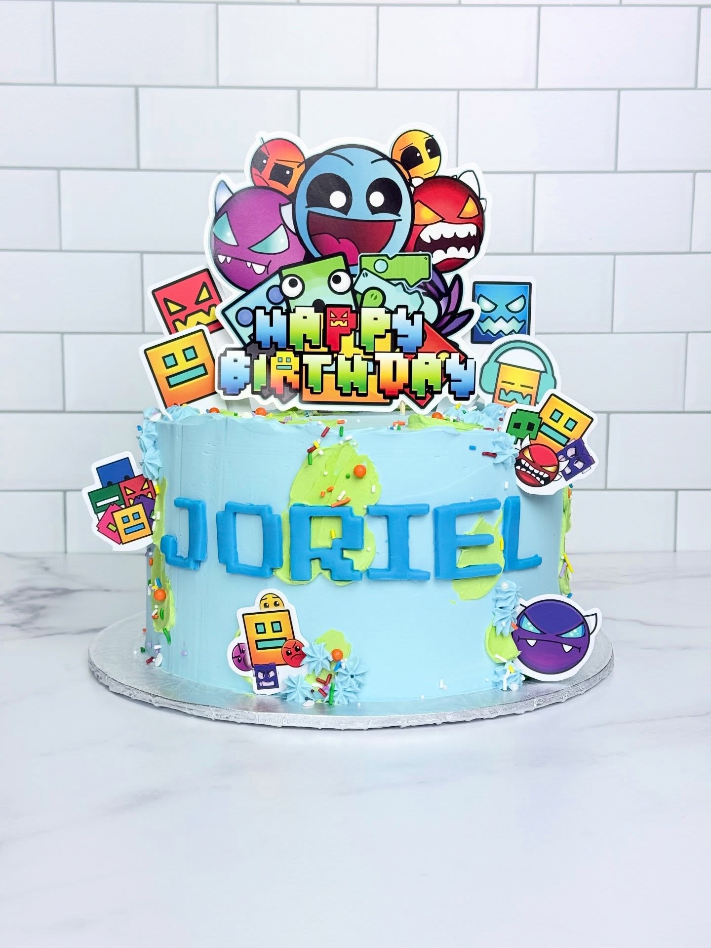 Level Up 🎮
•
•
•
•
•
#glutenfreecake #glutenfreebakery #glutenfreebirthdaycake #milwaukeebaker