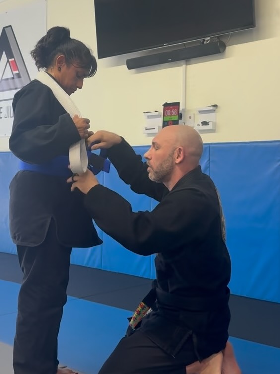Huge congratulations to Julia (@mjuliem ) on earning her blue belt!!! It was special being able to share this with the rest of the honey badgers. Itโs been such an awesome experience in seeing her continued growth, development, and jiu-jitsu advocacy. Looking forward to seeing how she continues to represent at her new belt level!