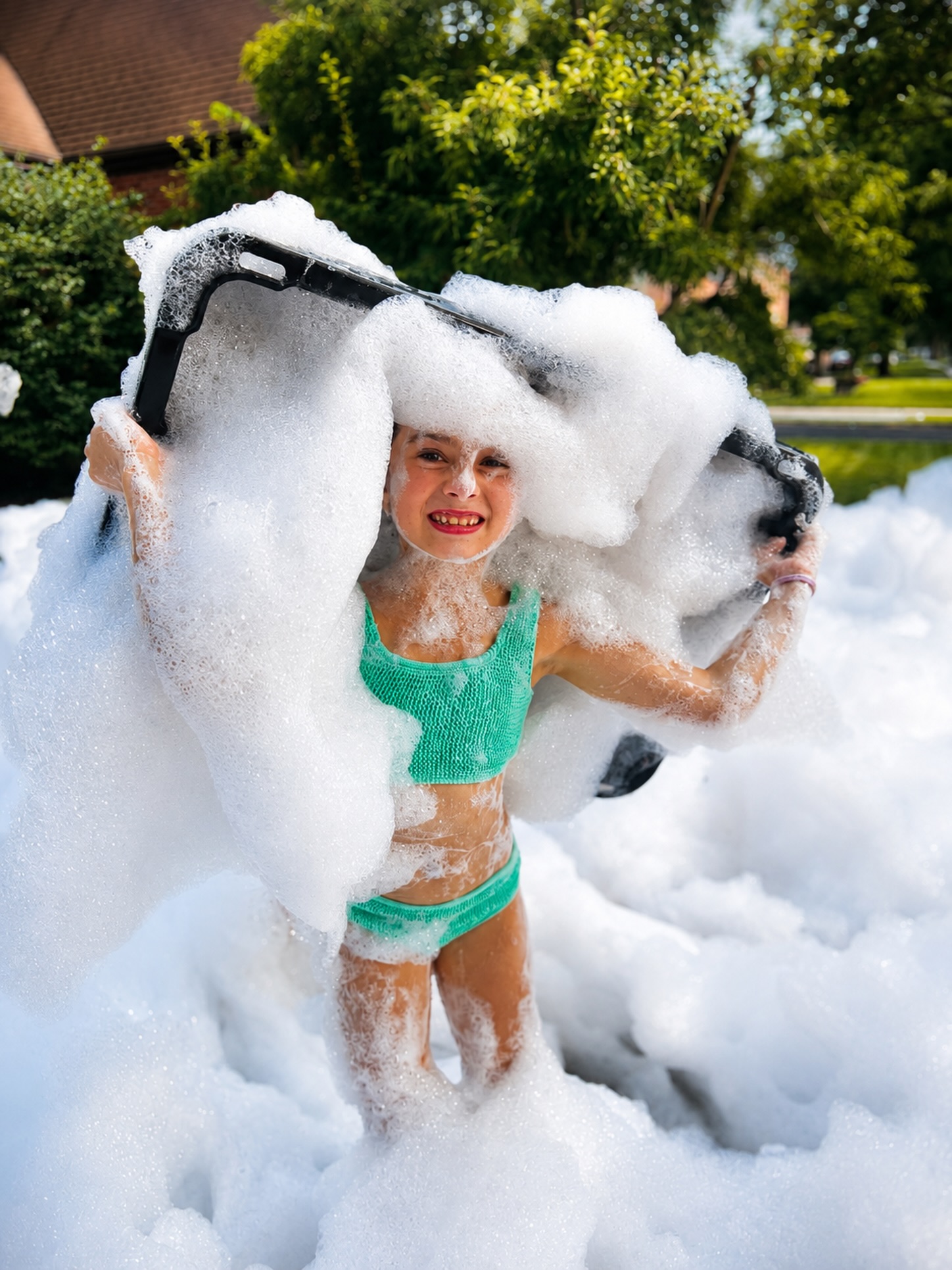 There’s just something about a foam party… 🫧
The kids don’t want to leave, they’re laughing nonstop, dancing, making giant foam hats, and somehow everyone ends up smiling.
This is exactly why summer is our favorite season! Every party is a little different, but they’re always full of happy kids, lots of bubbles, and memories that last long after the foam is gone.
Thank you to all the amazing families who invite us to celebrate with them. We truly love being part of your special days!
If you’re still planning a summer birthday, camp, or neighborhood party, we’d love to bring the foam to you!
📍Serving Chicago & surrounding suburbs.
#FoamParty #ChicagoFoamParty #SummerFun #KidsParty #ChicagoKids BirthdayParty FamilyFun BubbleFun ChicagoEvents KidsEntertainment