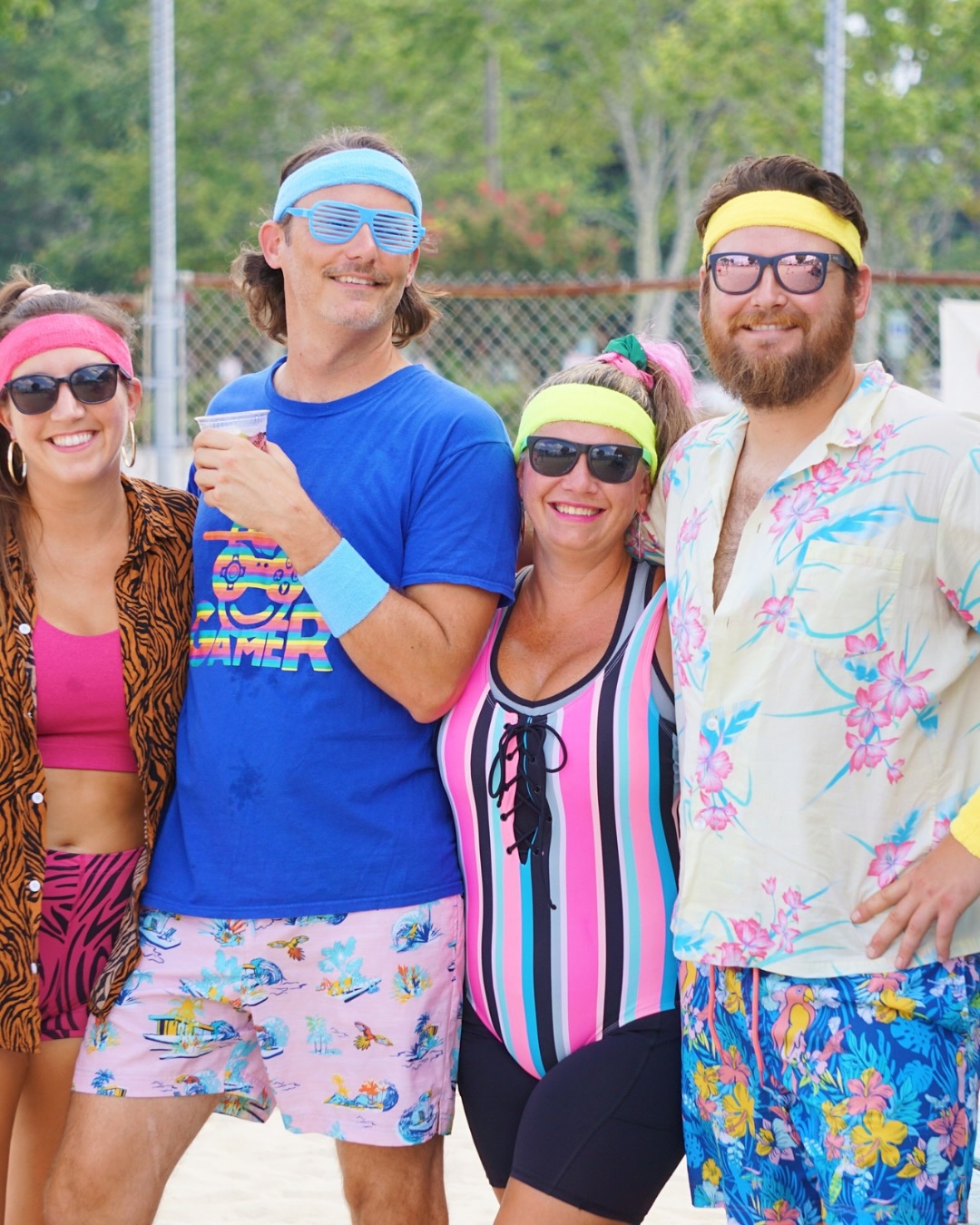 Mark your calendars and get your costumes ready! ⚡️
80s Clash-O-Mania is just a few weeks away 👩🎤
$𝟐,𝟓𝟎𝟎 𝐢𝐧 𝐂𝐚𝐬𝐡 𝐏𝐫𝐢𝐳𝐞𝐬!!!
Plus more goodies for best dressed team and individual
Register today at captnbills.volleyballlife.com
#beachvolleyball #captnbills #thingstodoinwilmington #volleyball #ilmevents