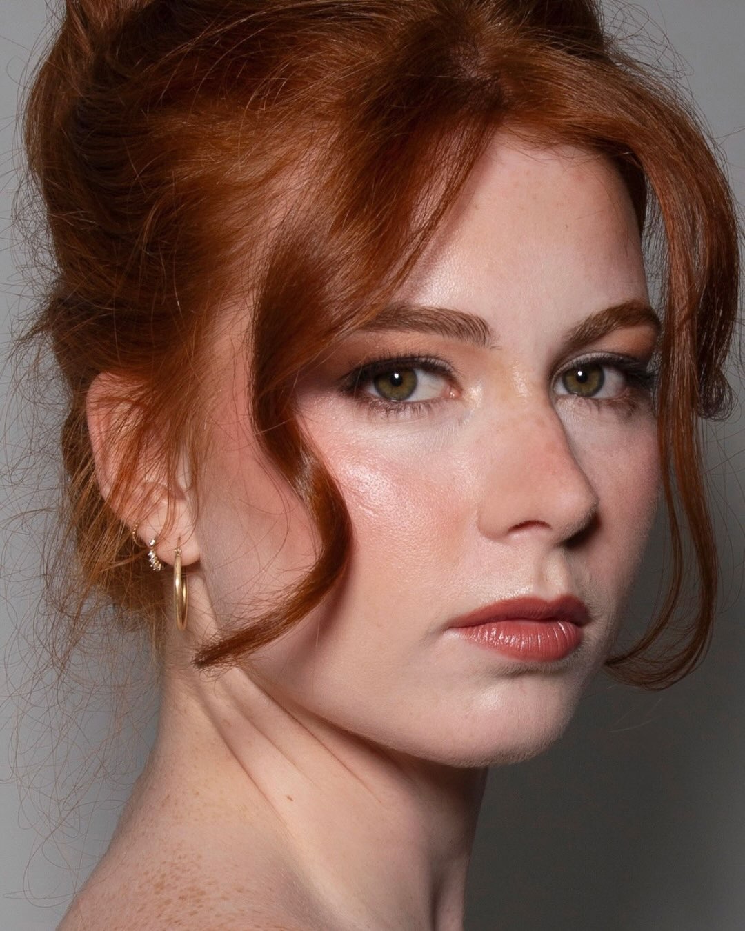 GLAM on @breannerey
KEY PRODUCTS
@onethirty.co Base + Lift
@makeupbymario master mattes original
@diorbeauty backstage face & body and glow maximizer
TEAM
Makeup (and hair) @isabelleshawartistry
Photographer @neeeeeeeeeeeens
Space @cubbystudios