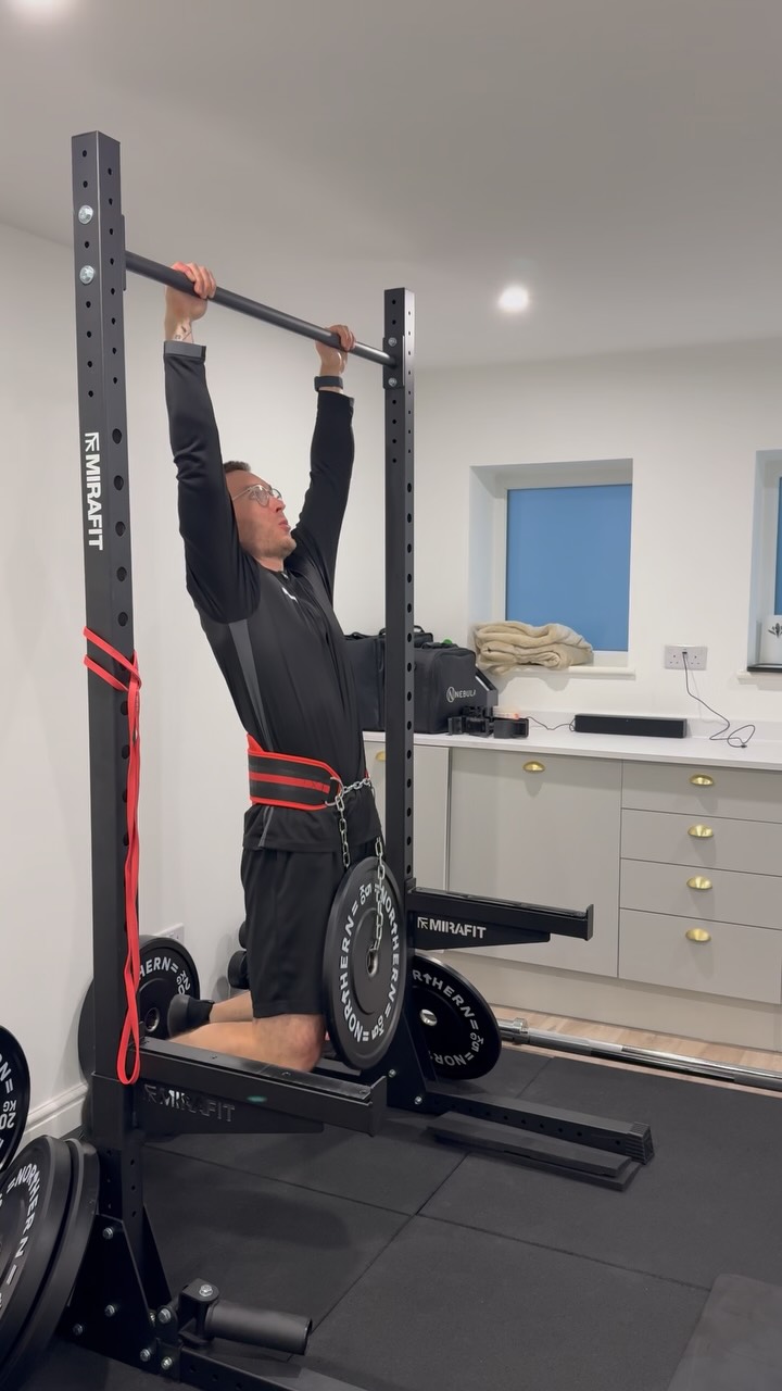 Movement is medicine.
Whether it’s strength training, running, walking, or simply staying active, regular movement is one of the best investments you can make in your health.
You don’t have to be perfect - you just have to keep moving. 💚
#Physiotherapy #MovementIsMedicine #StrengthTraining #Running #AndoWellness