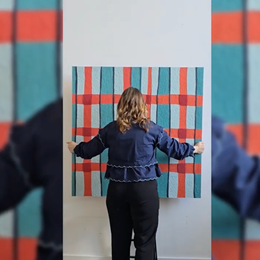 The #forgottenfleecetales exhibition is in full sail at @verdantworksmuseum in Dundee. The museum took a moment to interview one of our wonderful artists, @sandrajunele, discussing her pieces for the exhibition, Dundee's textile heritage, and a sustainable future for textiles. Check it out now - the link's in our bio!
#weaver #handwoven #heritagecraft #forgottenfleecetales