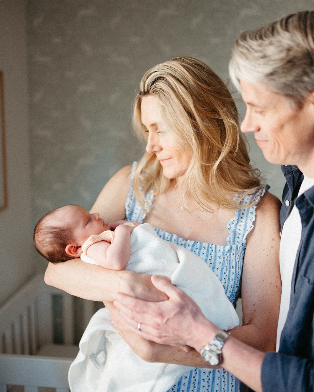 Feeling so grateful to all of my wonderful clients who welcome me into their homes to capture the beautiful, heartfelt moments of welcoming their newest little love. It’s truly an honor to preserve these memories for your family. 🤍