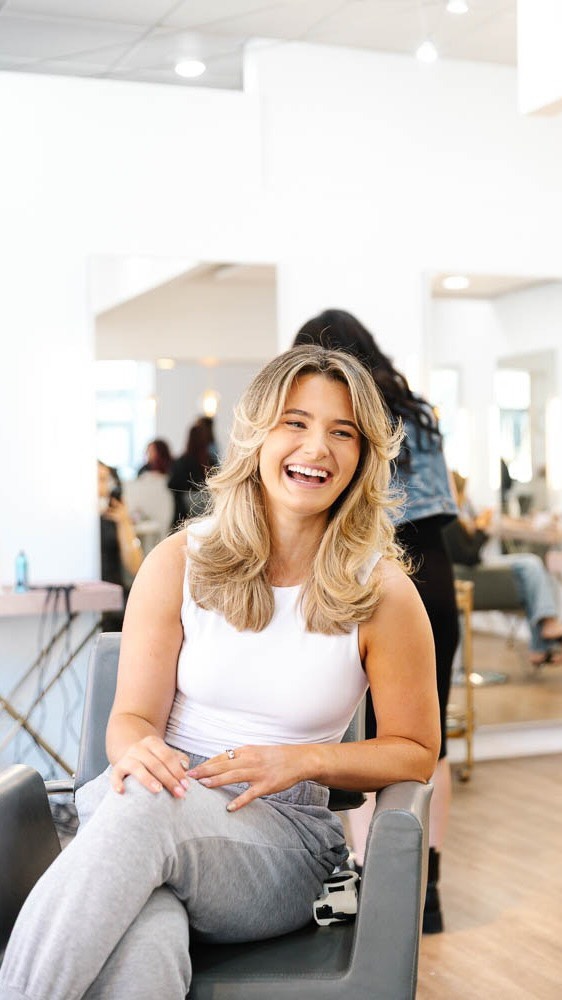 Marked safe from doing your own hair. ✔️
#goldplaited #finishingsalon #hairandmakeup #blowout