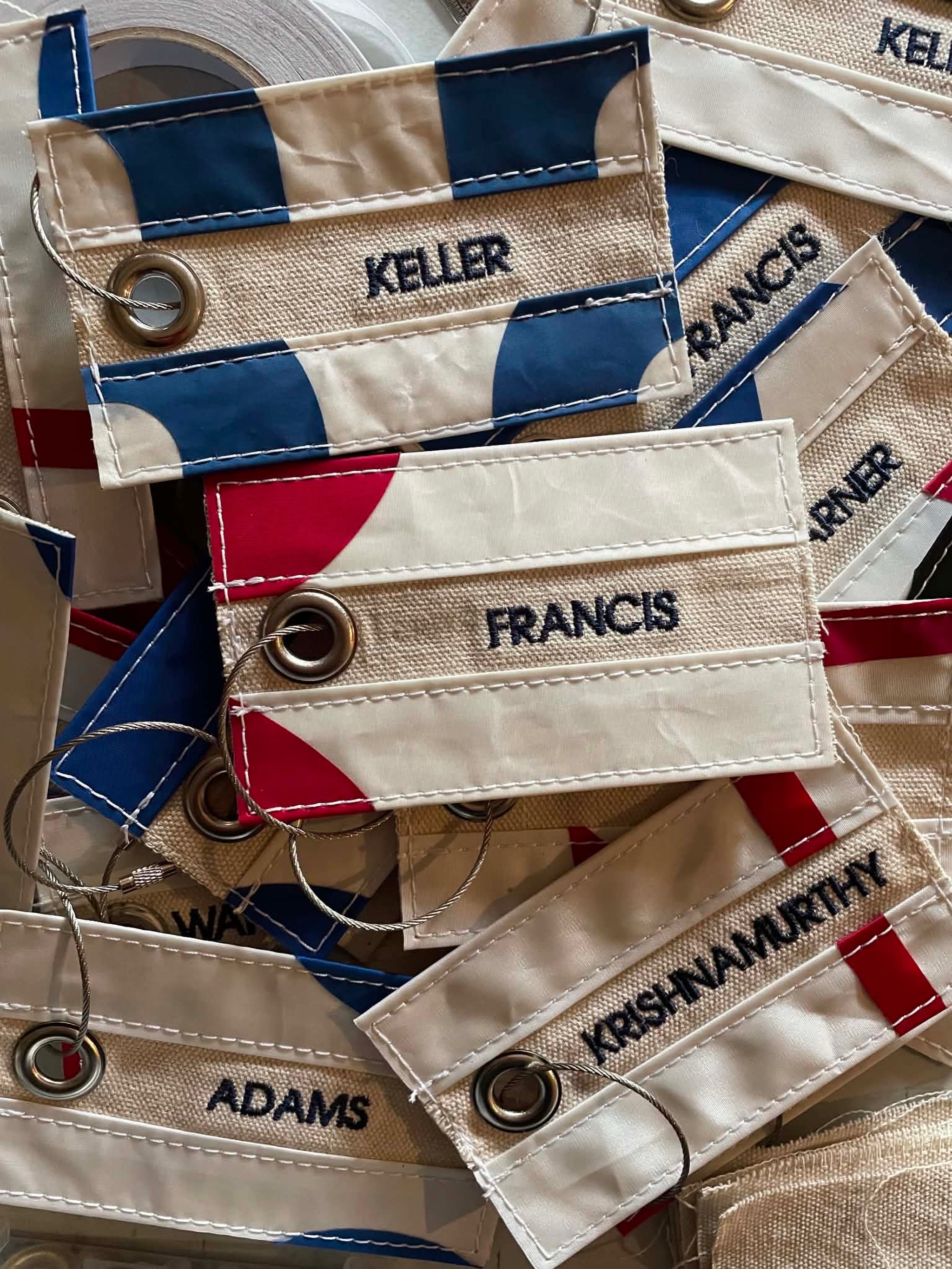 We were recently tasked with designing and creating 300 personalised luggage tags for a conference in the USA.
These particular tags feature our signature repurposed sail fabric, names embroidered on hemp canvas, nickel eyelets and stainless steel screw-fit cable to attach to your luggage.
DM us to enquire about these or other unique ideas for your conference or for yourself!
#eventprofs#eventswag#corporategifting#corporategiftswithaconscience#eventplannerlife