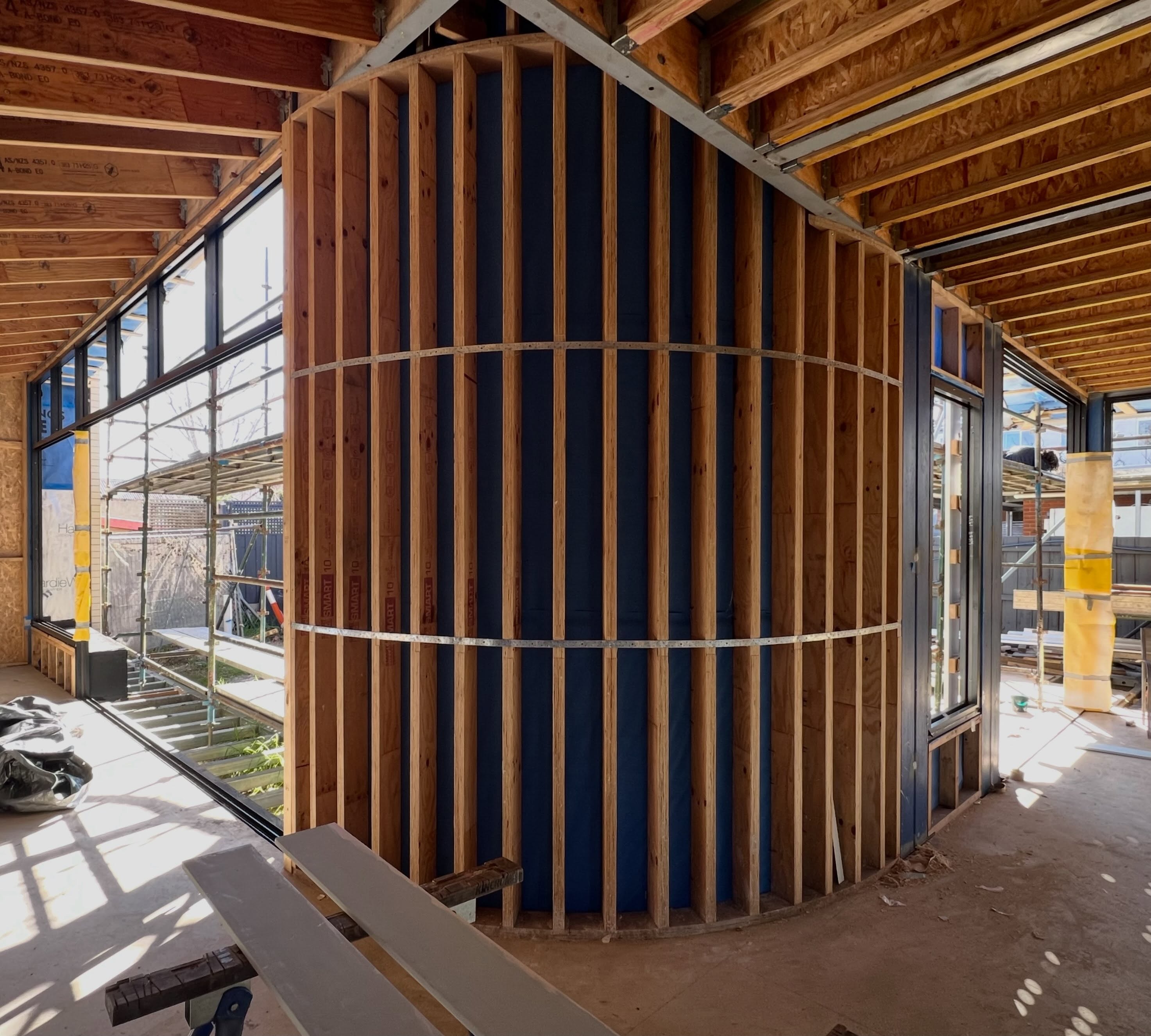 On site today looking at the curve – sometimes it doesn’t need the light, it just needs to stand still while the light dances around it.
Either side the light and shadows spill in low and long, framing the curve without ever touching it. Some shapes don’t chase attention. They just hold the centre.
Simplicity, done right, looks like this.
📸 HuM Architects
#sitevisit #innerwestmelbourne #flemington #curve #siteprogress