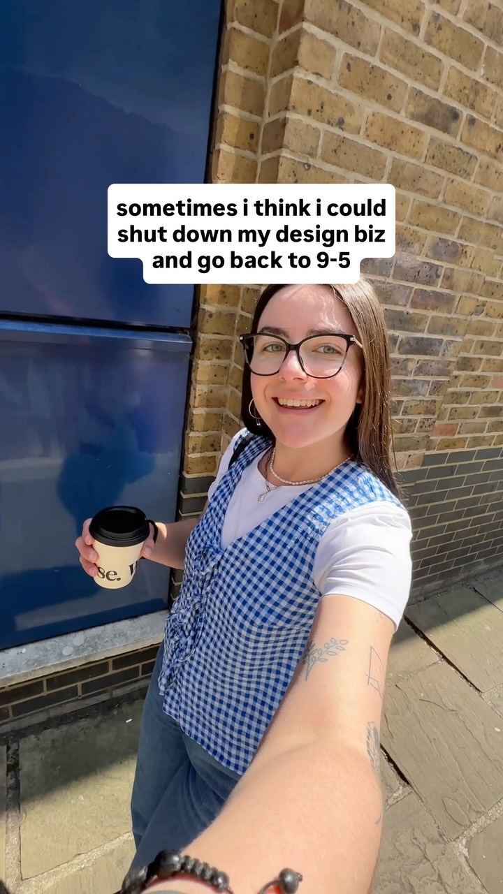 literally that’s how i feel whenever i sign a new client 😂
#freelancegraphicdesigner #branddesigner #graphicdesigncommunity #smallbusinessdesign #branddesignstudio freelance graphic designer, brand designer, branding designer, brand design studio