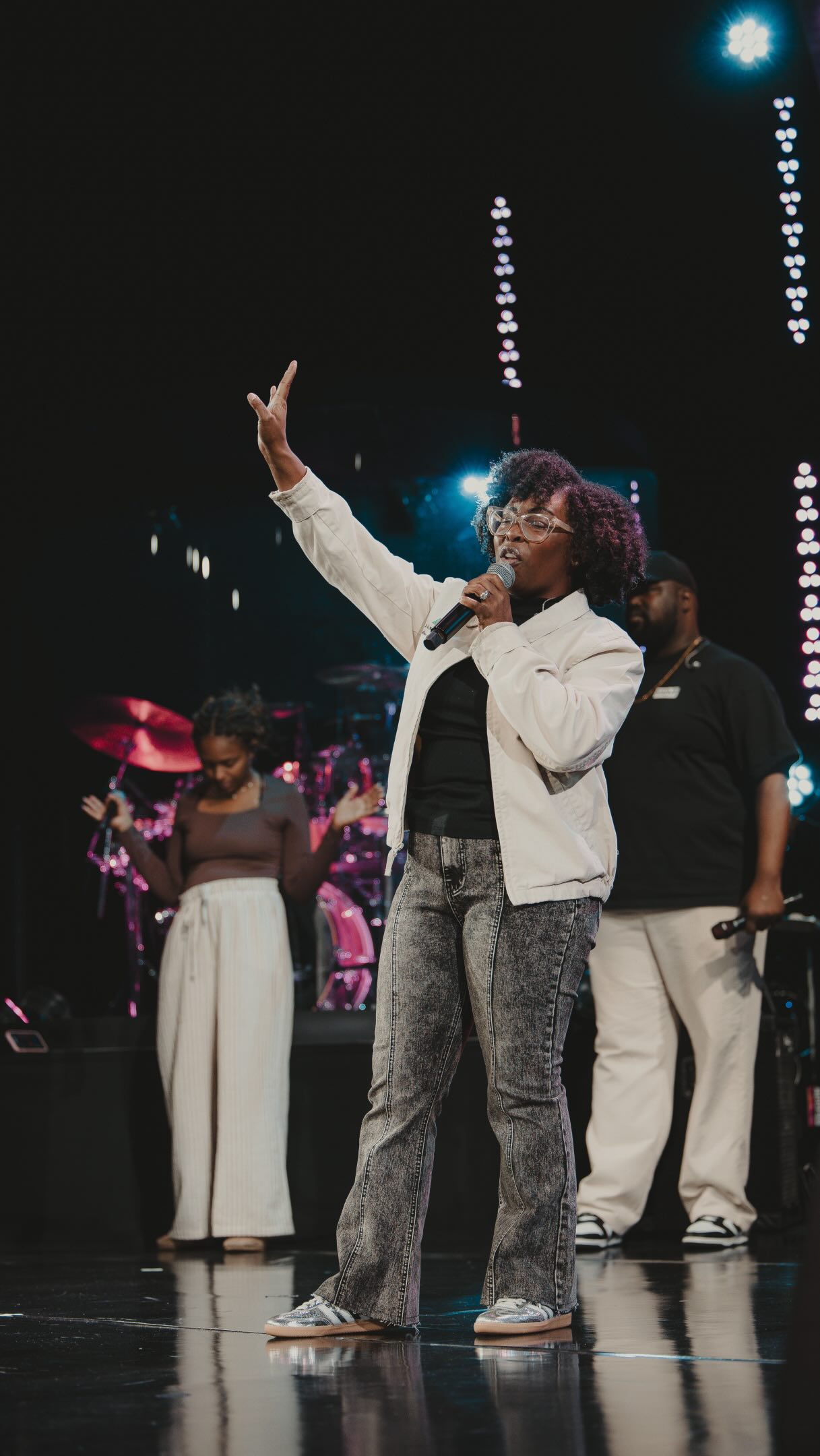 “Surely goodness and mercy shall follow me all the days of my life; and I will dwell in the house of the Lord forever.” — Psalm 23:6
There’s nowhere we’d rather be than in the house of the Lord. Join us tomorrow as we gather in His presence and worship together!
⏰ 8:00 AM & 11:00 AM
🖥️ Online at 10:45 AM