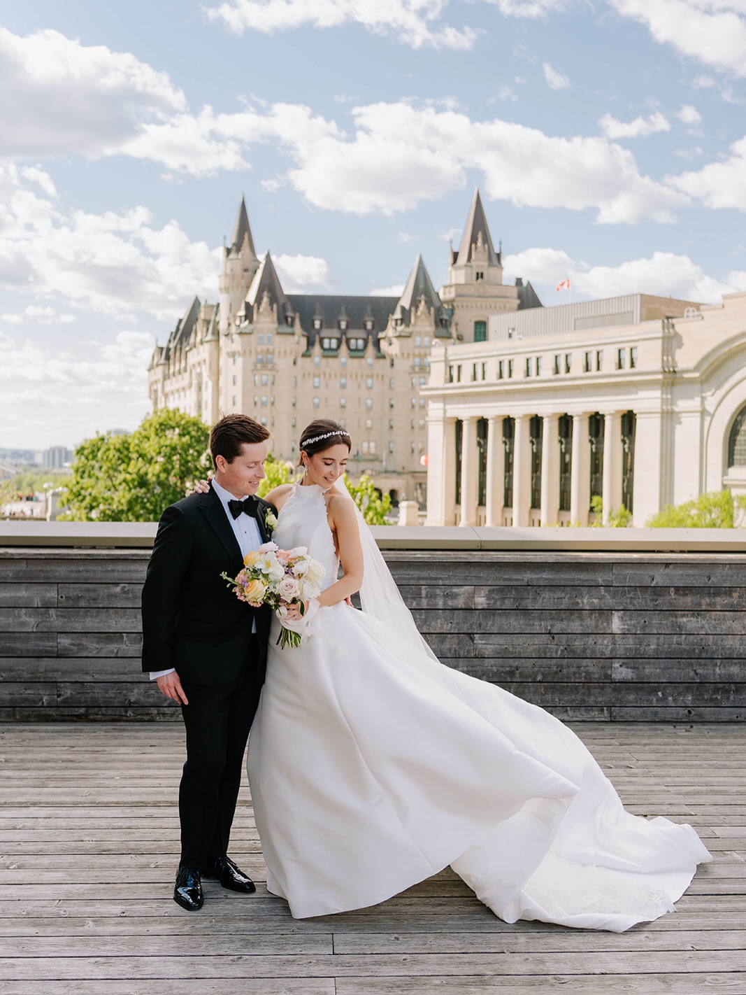 Laura and Allan’s wedding at the National Arts Centre was one of those days that felt truly special from beginning to end. The NAC is such a beautiful venue and provided the perfect backdrop for everything they envisioned for their big day ✨
Florals and decor by @frid.events, photography by @ashleynotleyphoto, hair and makeup by @klavaz.makeup, cake and desserts by @fancyycakes, and music by @qeservices.
So happy to have been part of this one! 🤍
#ottawaweddingvendor #ottawaweddingcoordinator #weddingcoordinator #nationalartscenter #ottawaweddings