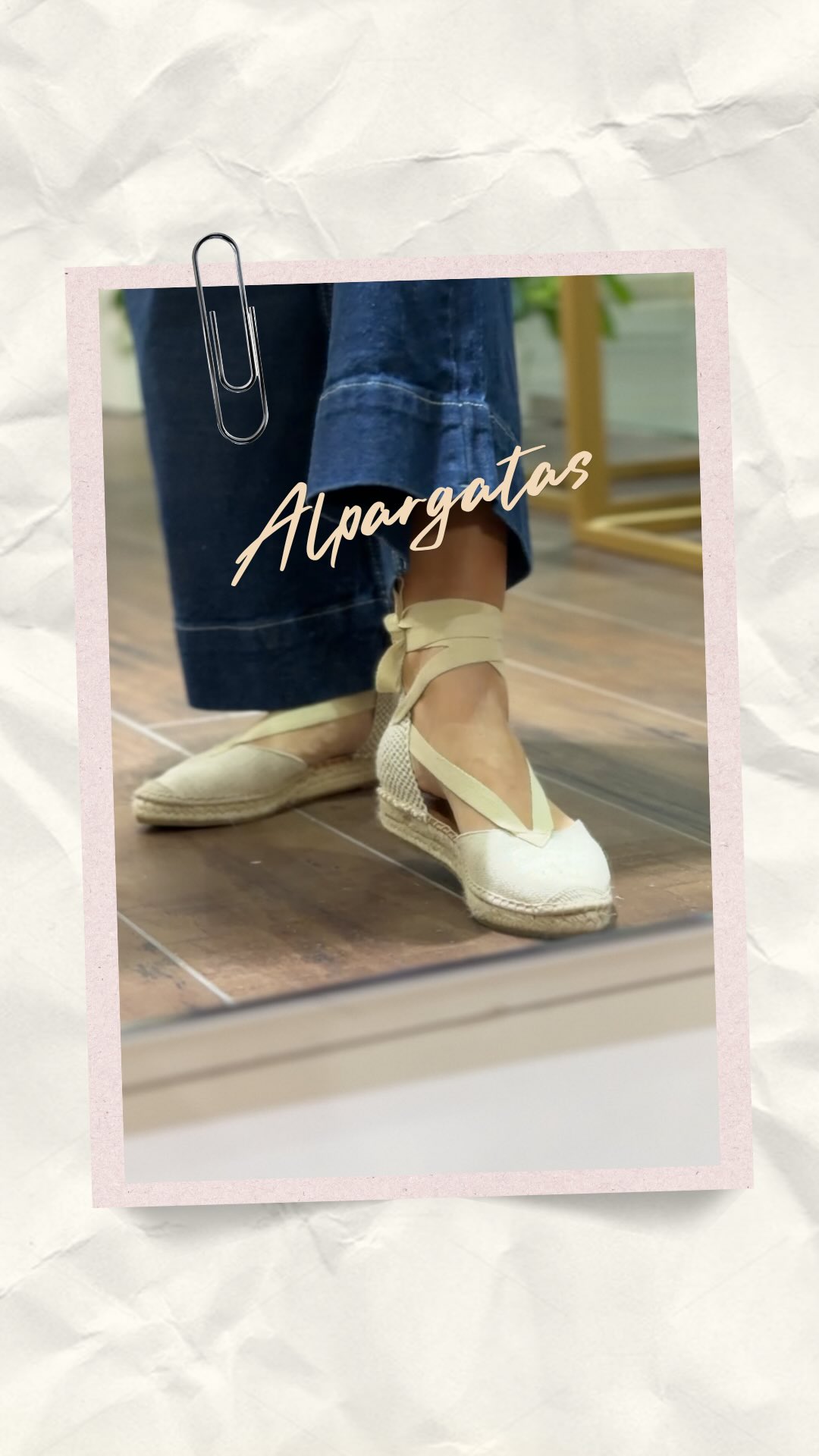 Hay modelos que van y vienen… y otros que simplemente se quedan. 🤍
Las alpargatas son de esos estilos que nunca he dejado de traer a Olé Olá: cómodas, versátiles y con ese sello español que nos encanta. 🇪🇸
Temporada tras temporada, siguen teniendo un lugar especial en nuestra tienda.
#OleOla #Alpargatas #CalzadoEspañol #HechoEnEspaña #YoConOleOla